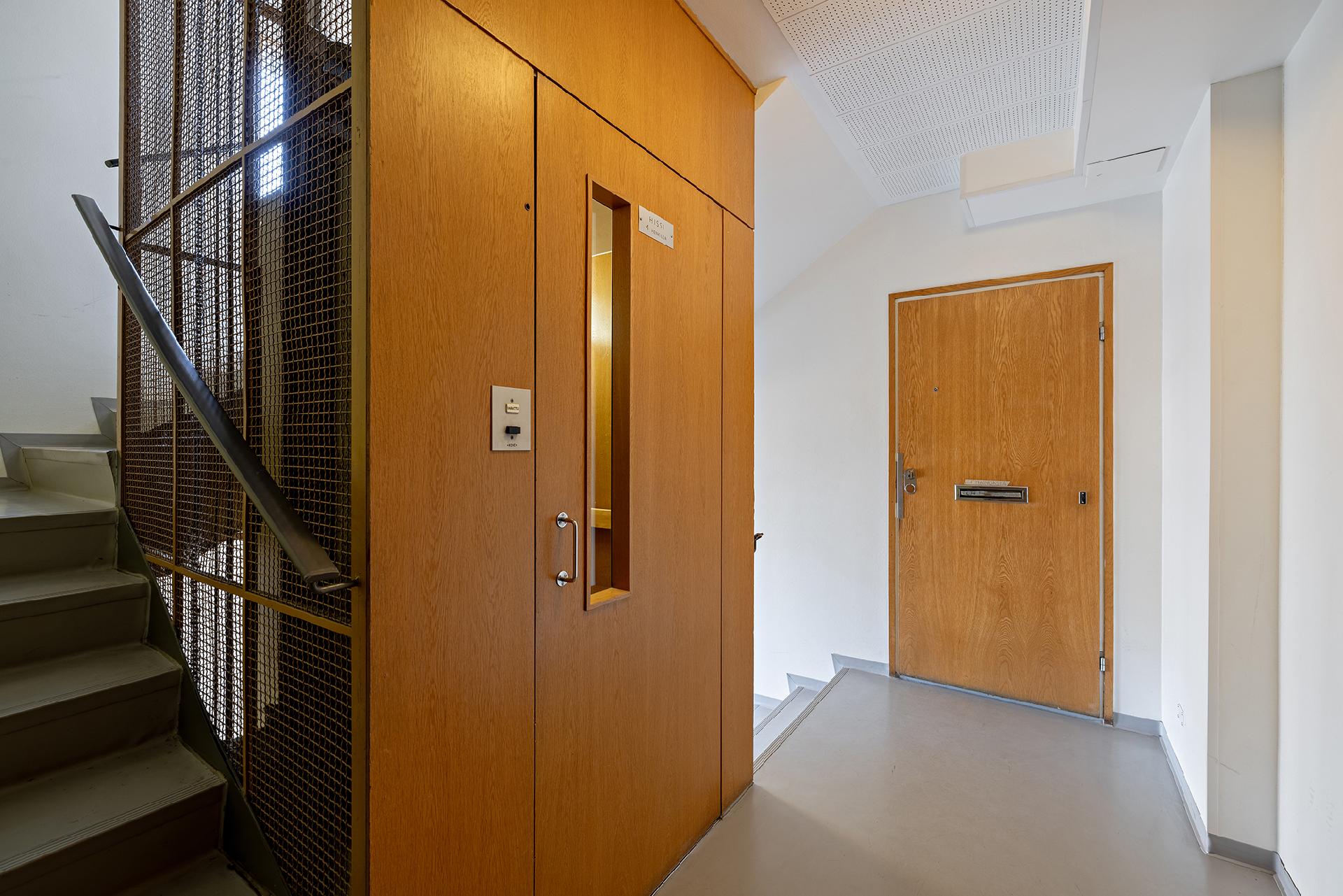 Kitimenpolku 22, Tuira, Oulu