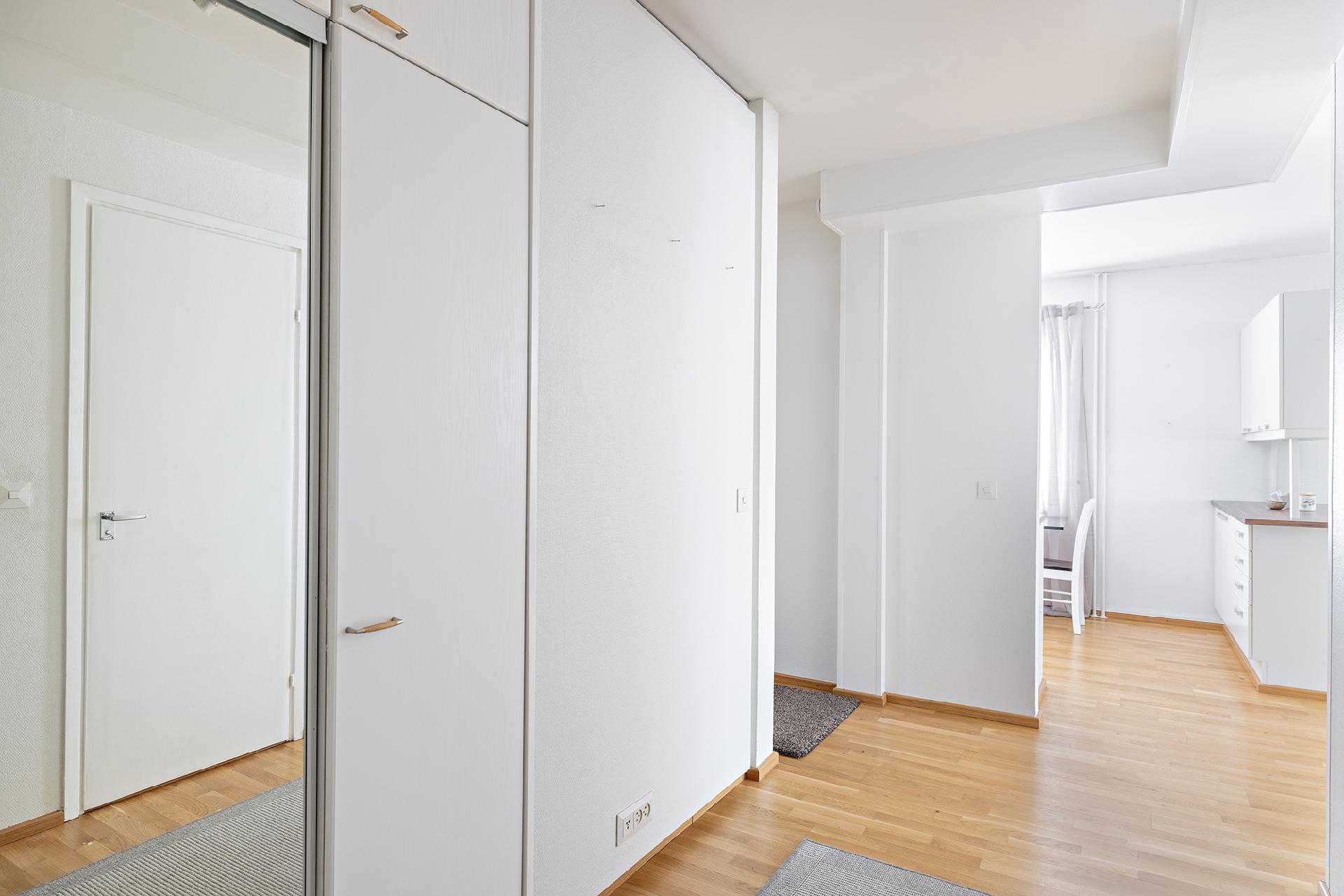 Kitimenpolku 22, Tuira, Oulu