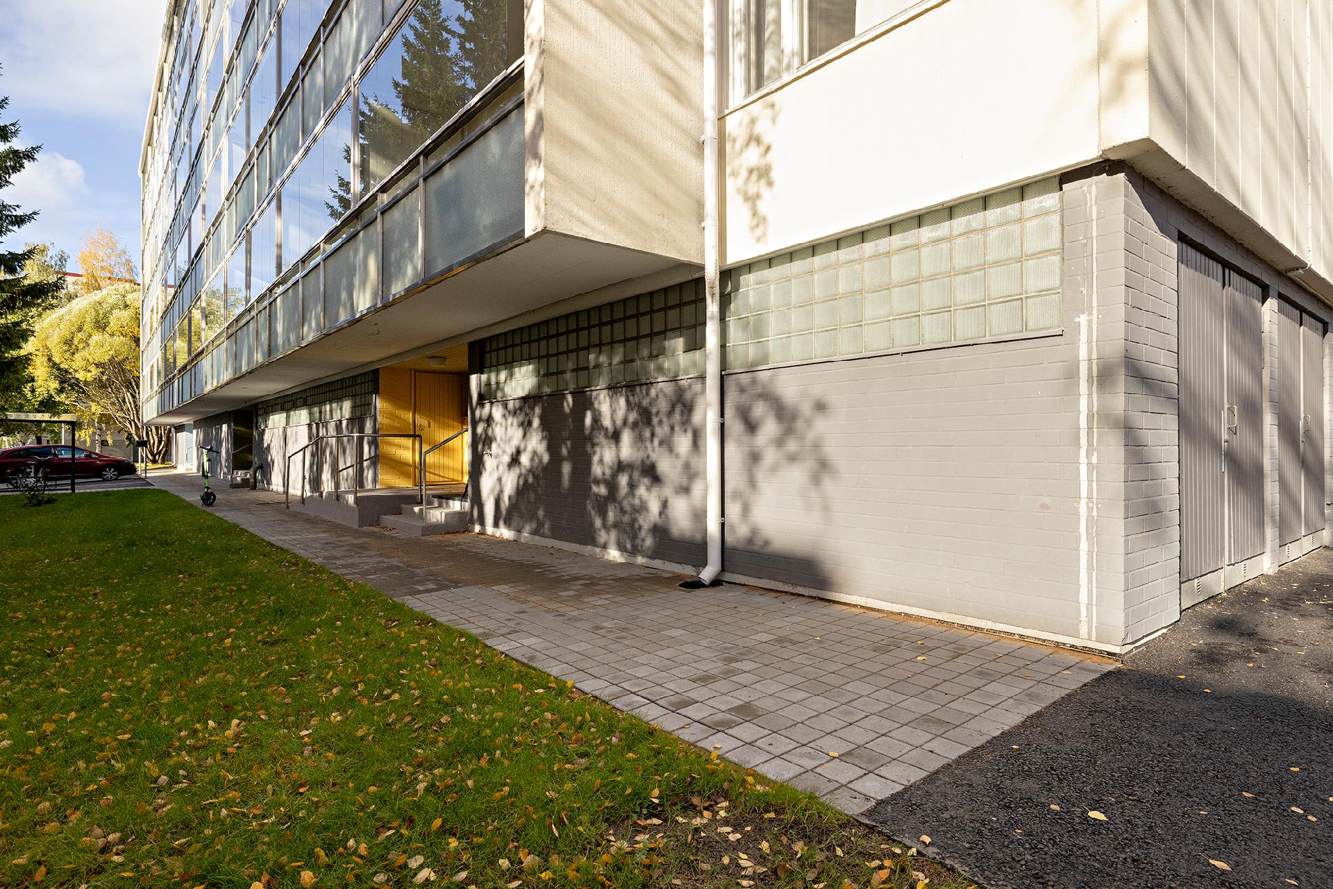 Kitimenpolku 22, Tuira, Oulu