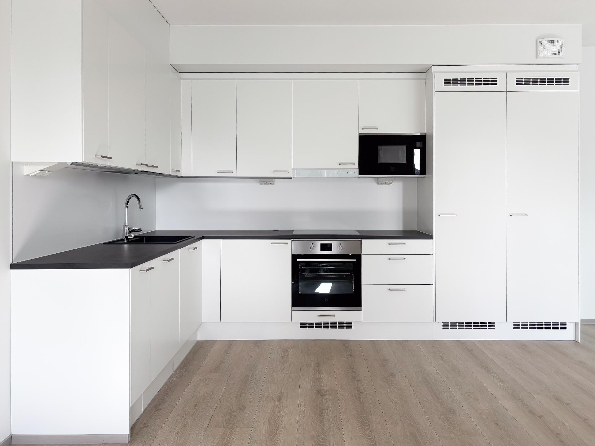 Maisemamaalauksenkatu 10 C 55, Kuninkaantammi, Helsinki