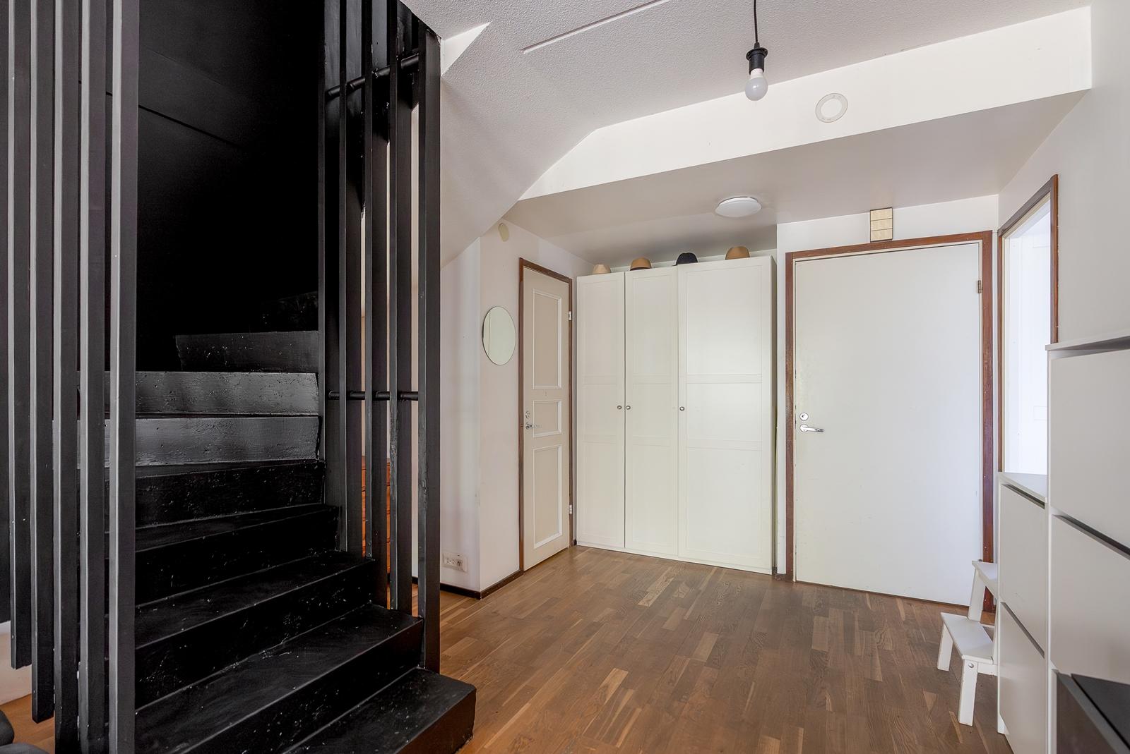 Valkamanpolku 4, Veikkari, Hyvinkää