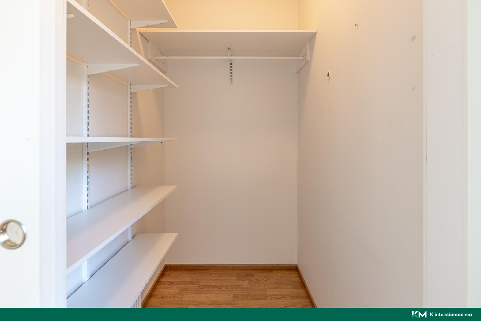 Jukaisentie 15, Juva