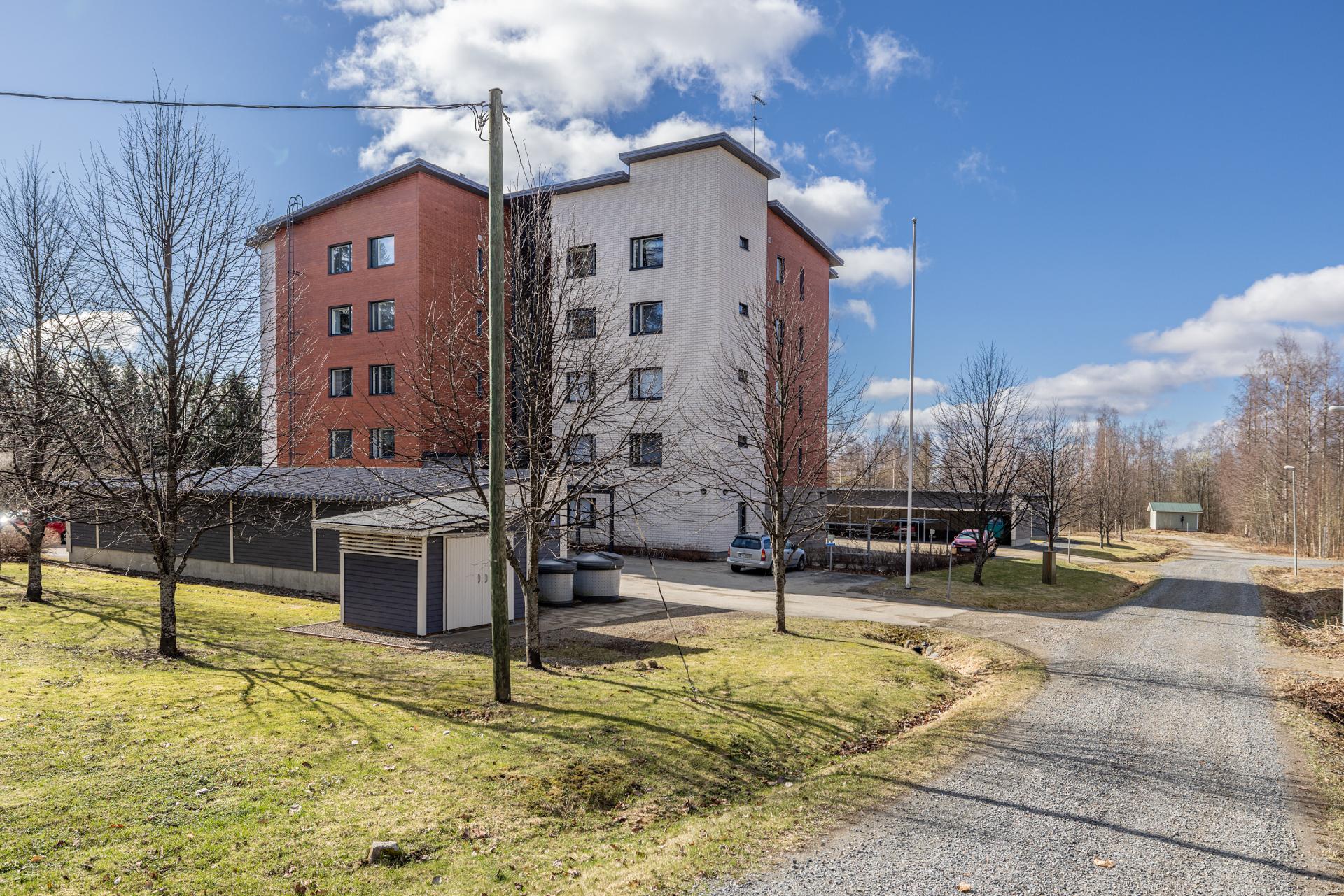 Jukaisentie 15, Juva