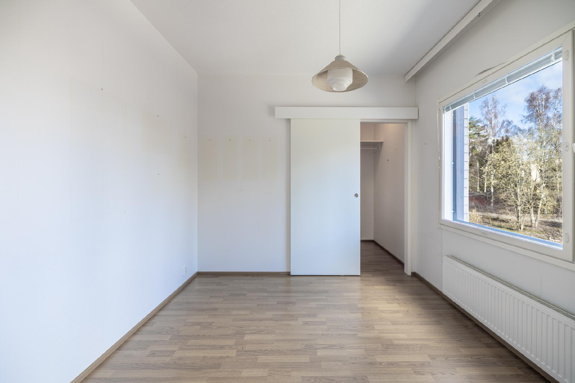 Jukaisentie 15, Juva