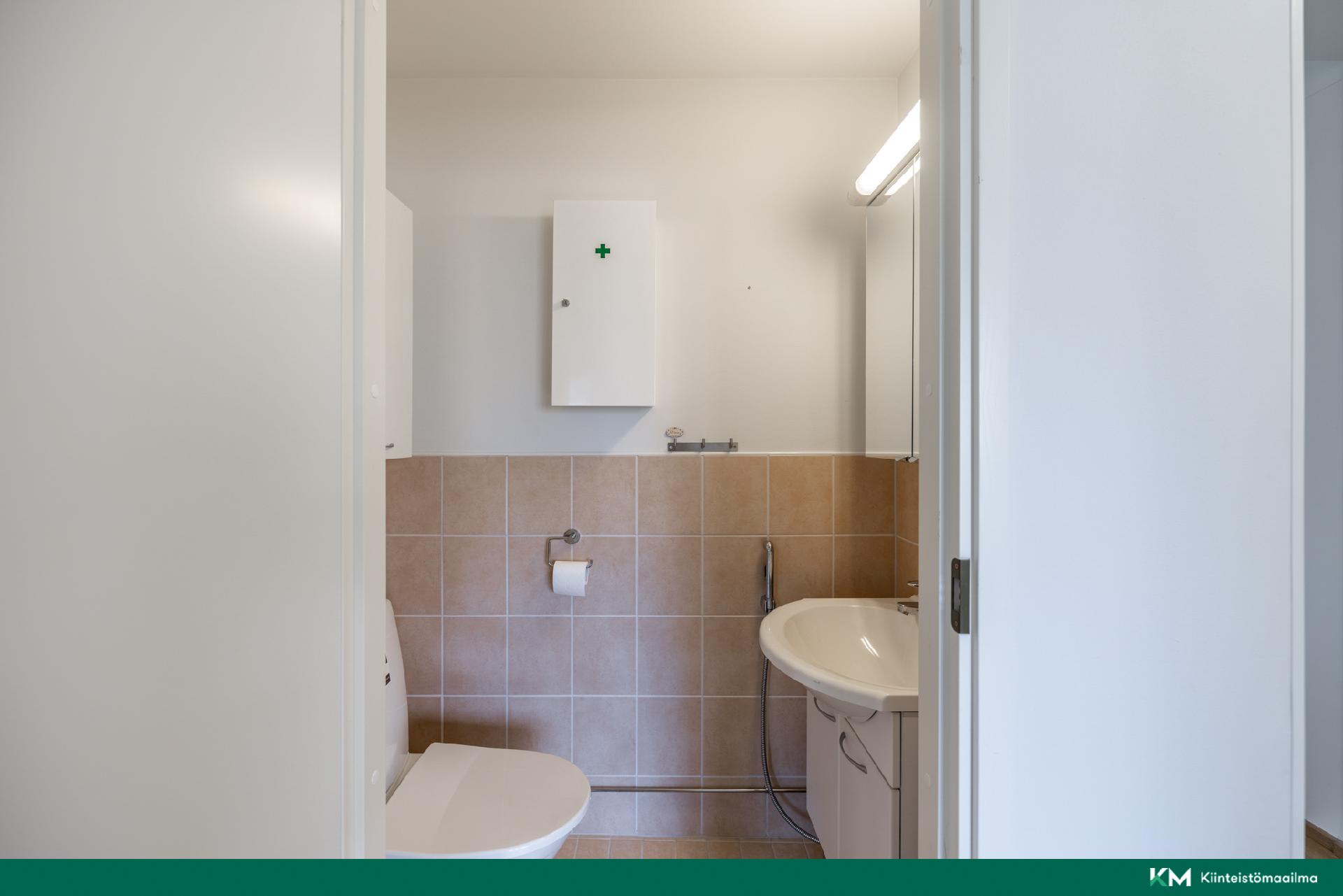 Jukaisentie 15, Juva