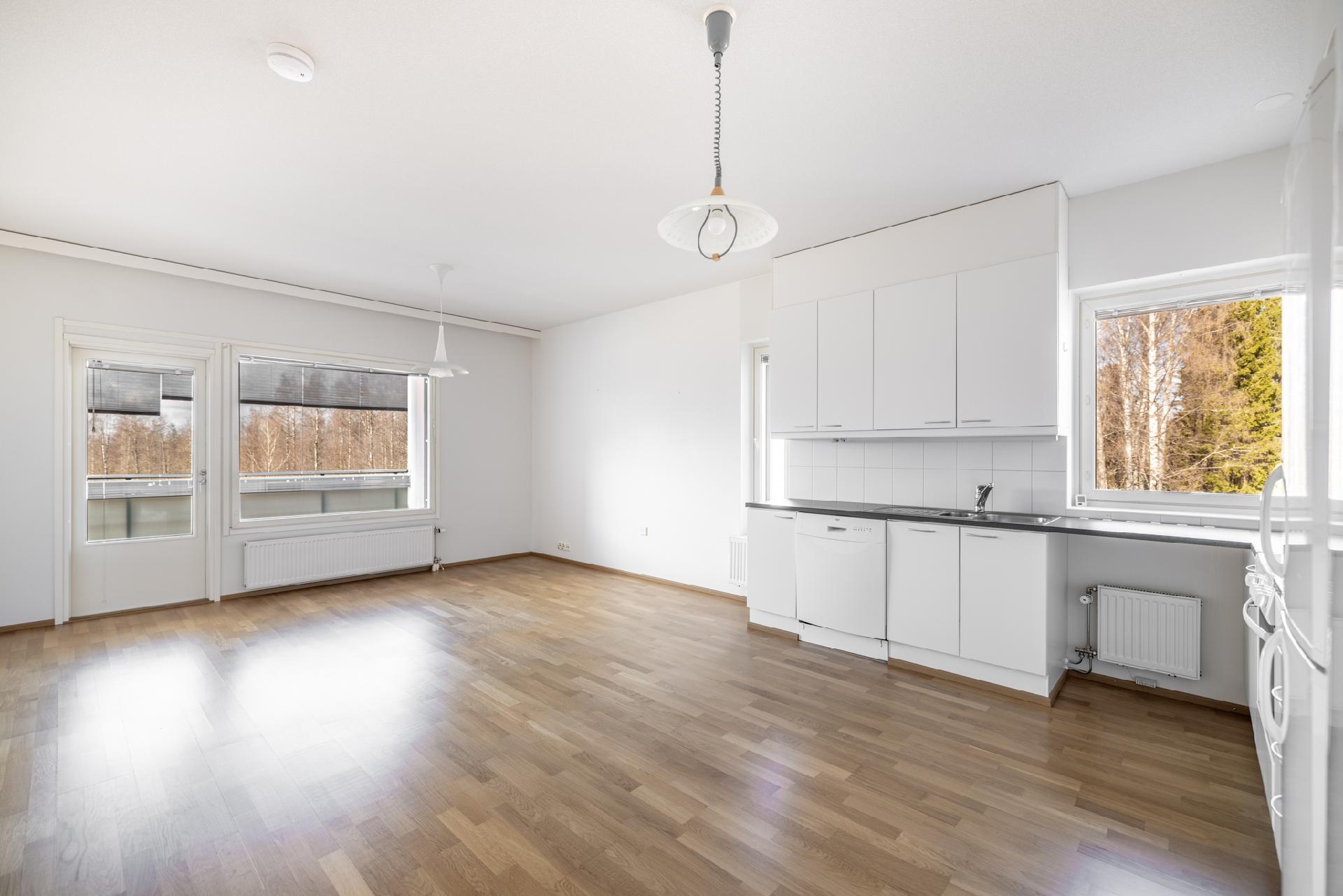 Jukaisentie 15, Juva