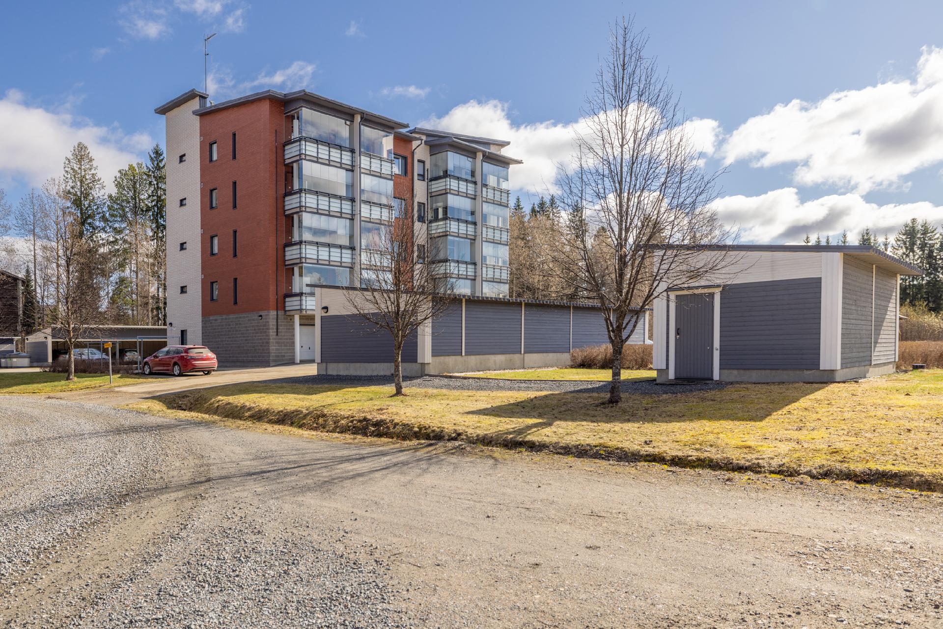 Jukaisentie 15, Juva