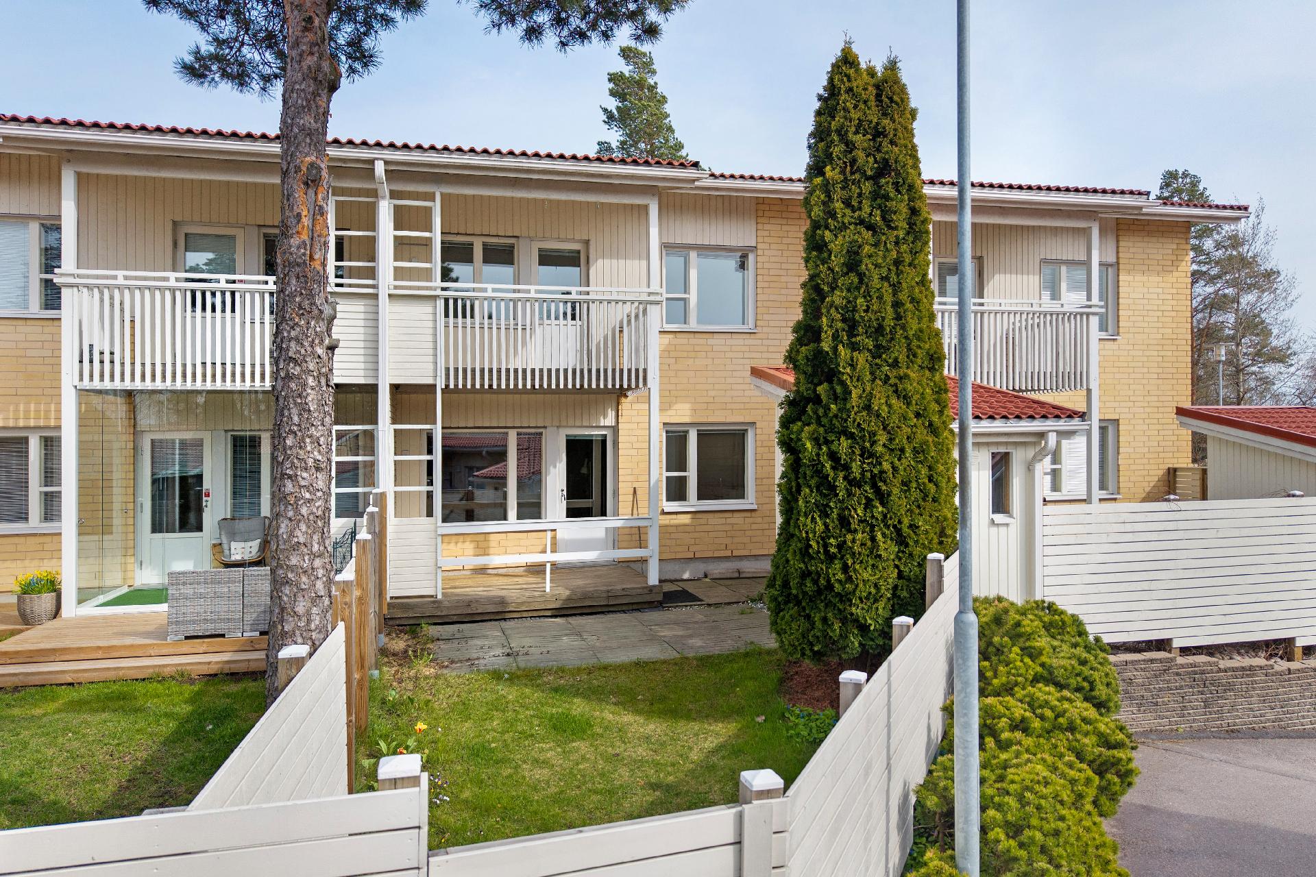 Nuottaniementie 27, Nuottaniemi, Espoo