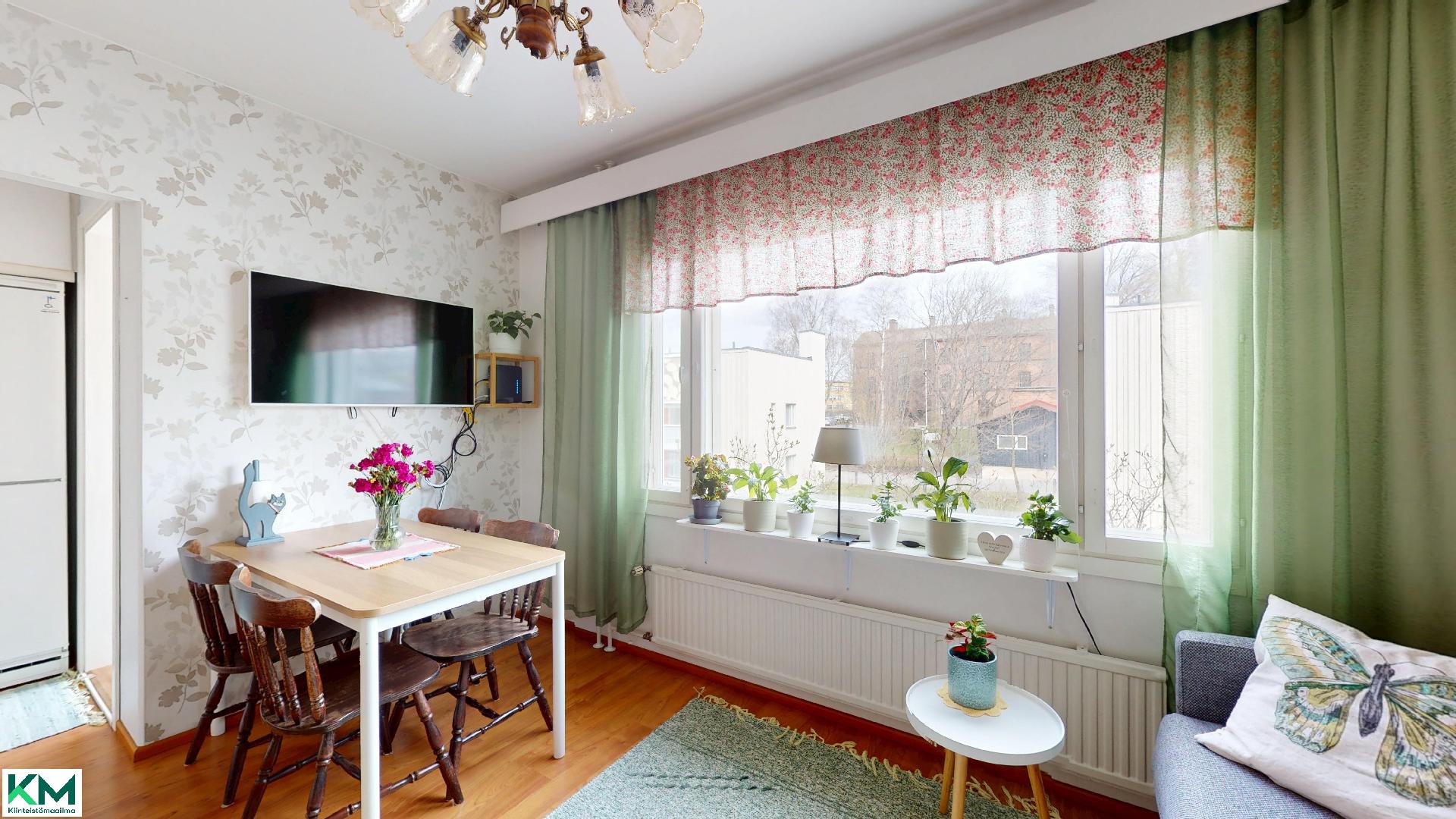 Koulukatu 44, Keskusta, Vaasa