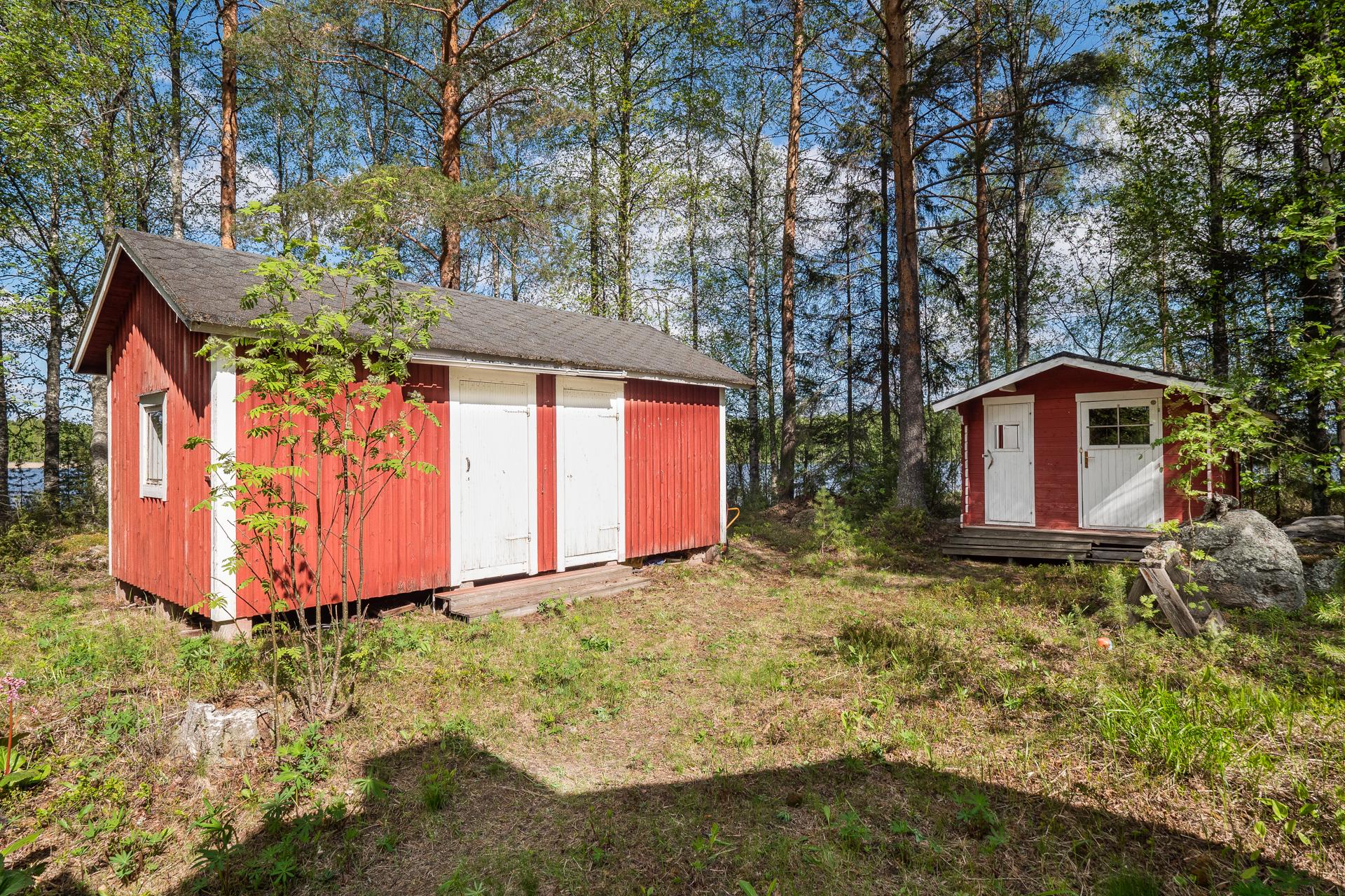 Nukkuma-aitta rakennus