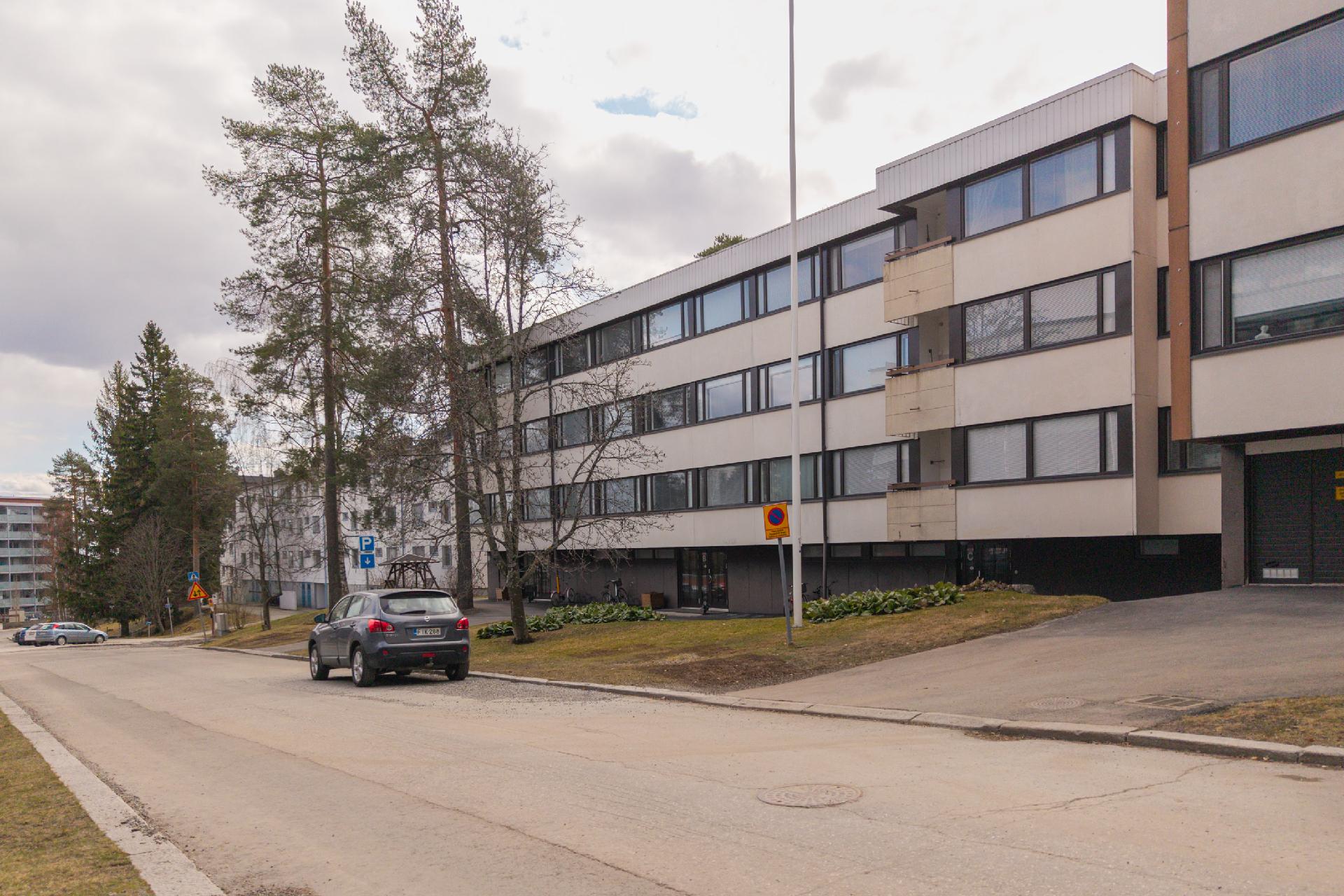 Suunnistajantie 11, Puijonlaakso, Kuopio