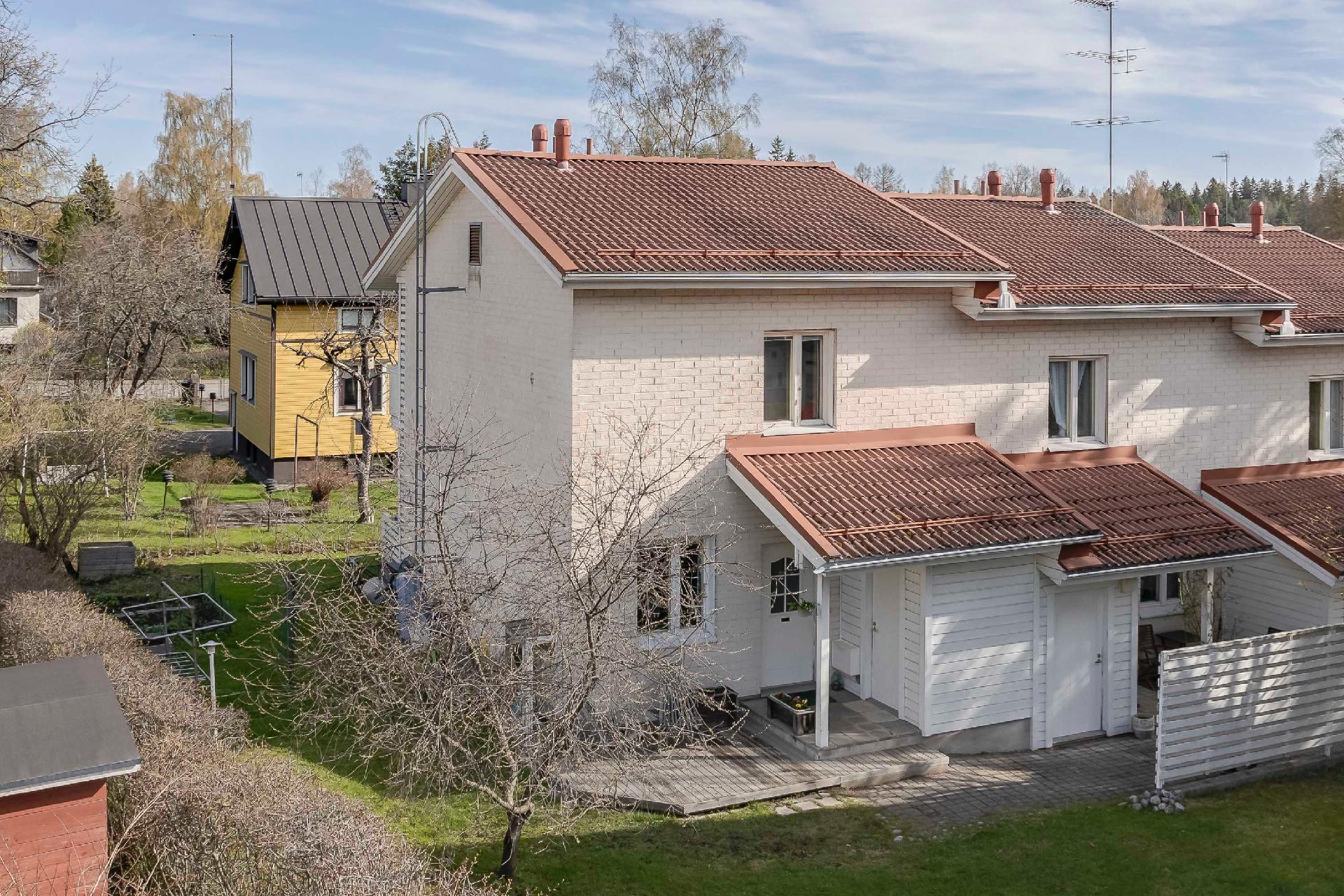 Punatuvantie 7a, Itä-Pakila, Helsinki