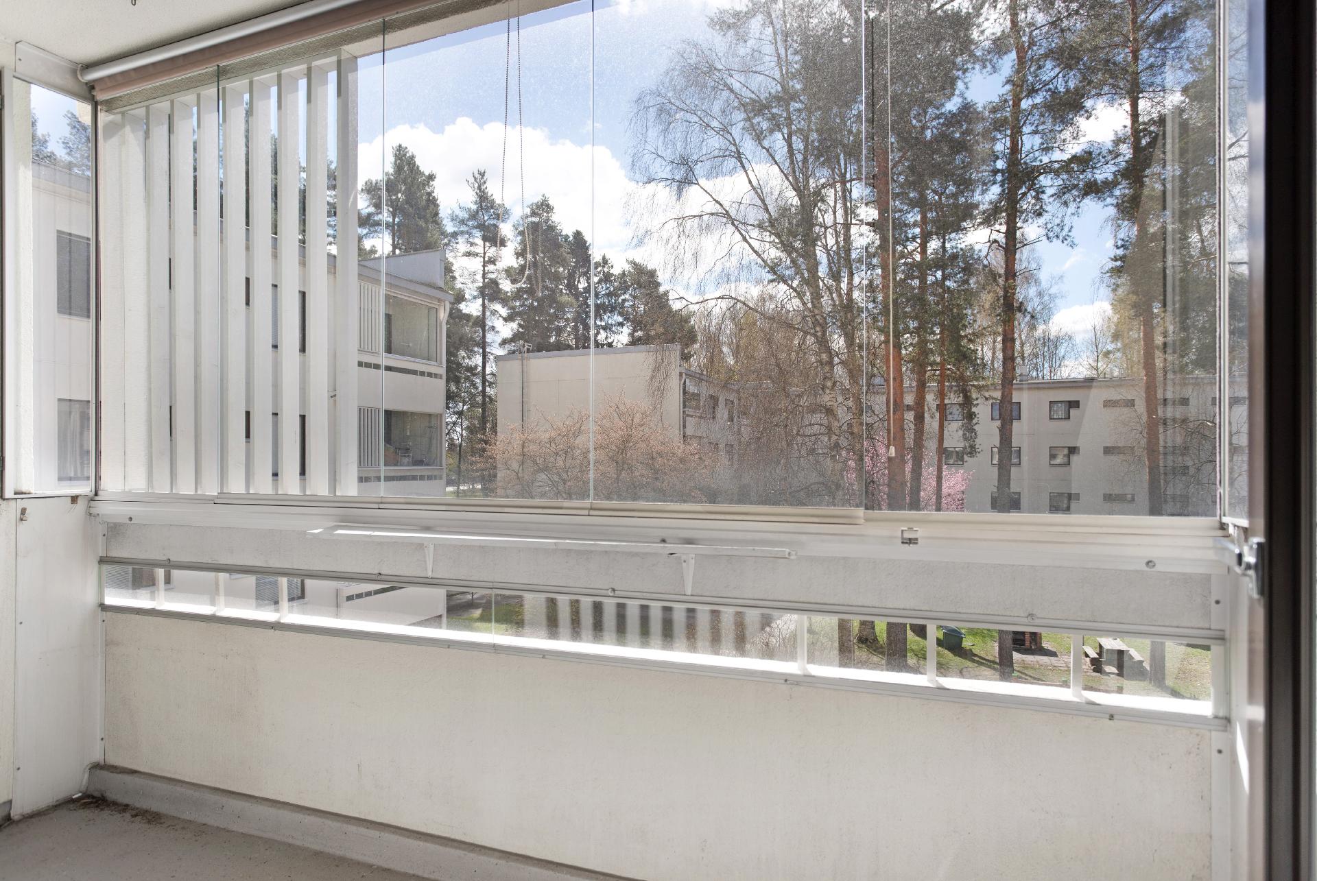 Vanamontie 4, Simonmetsä, Vantaa