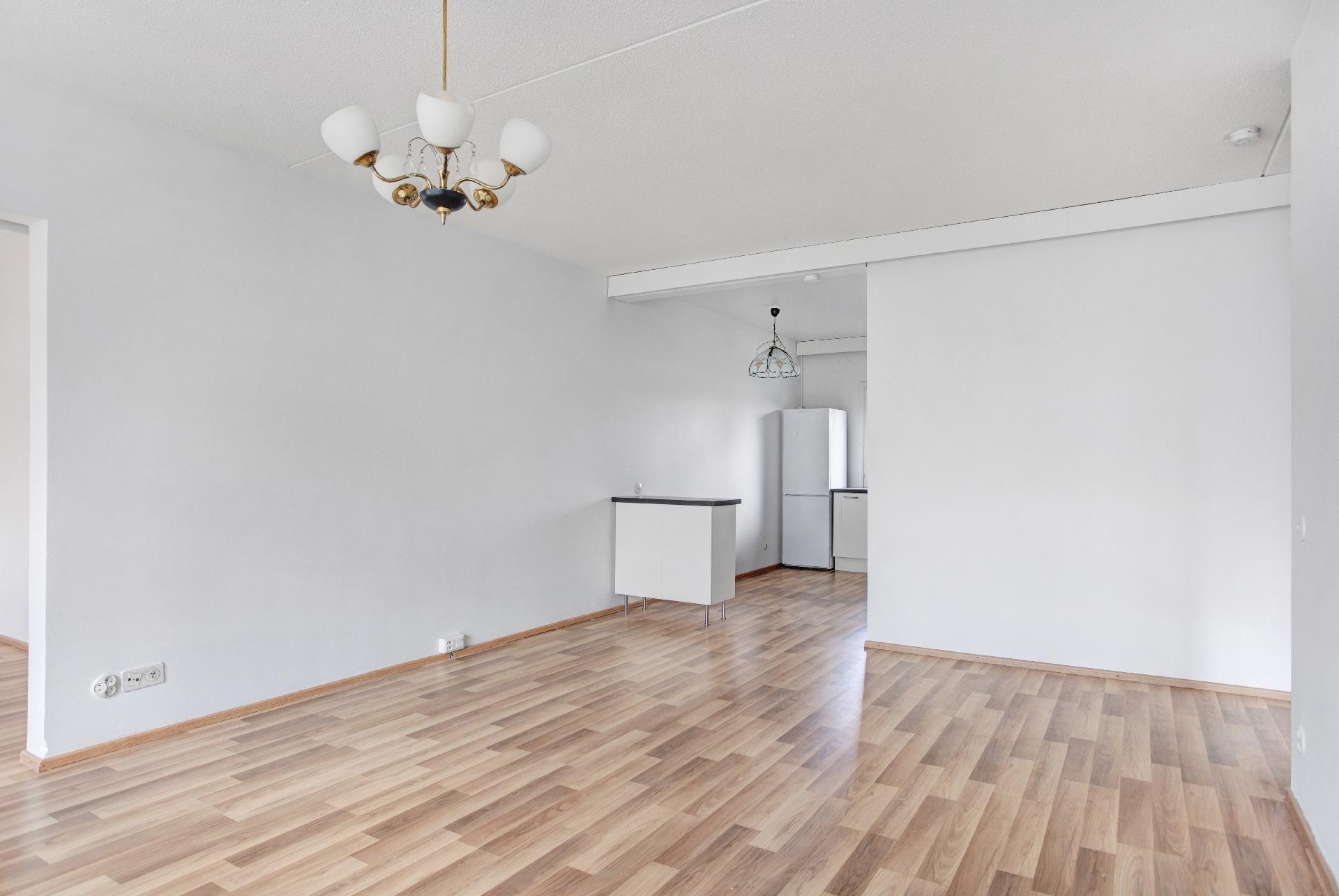 Vanamontie 4, Simonmetsä, Vantaa