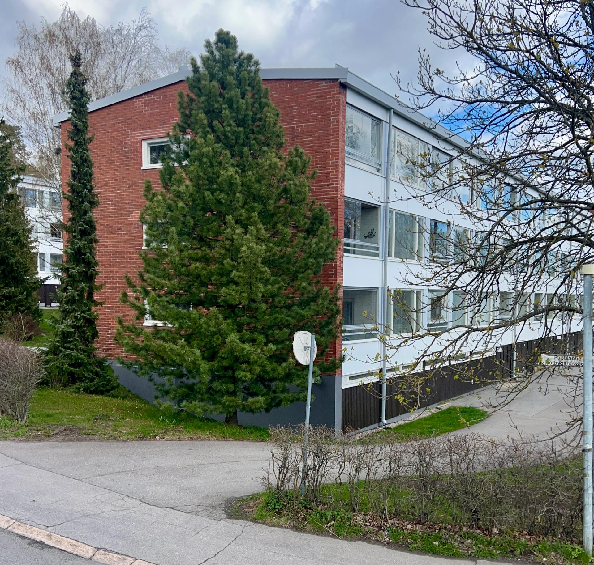 Puotilantie 1, Puotila, Helsinki