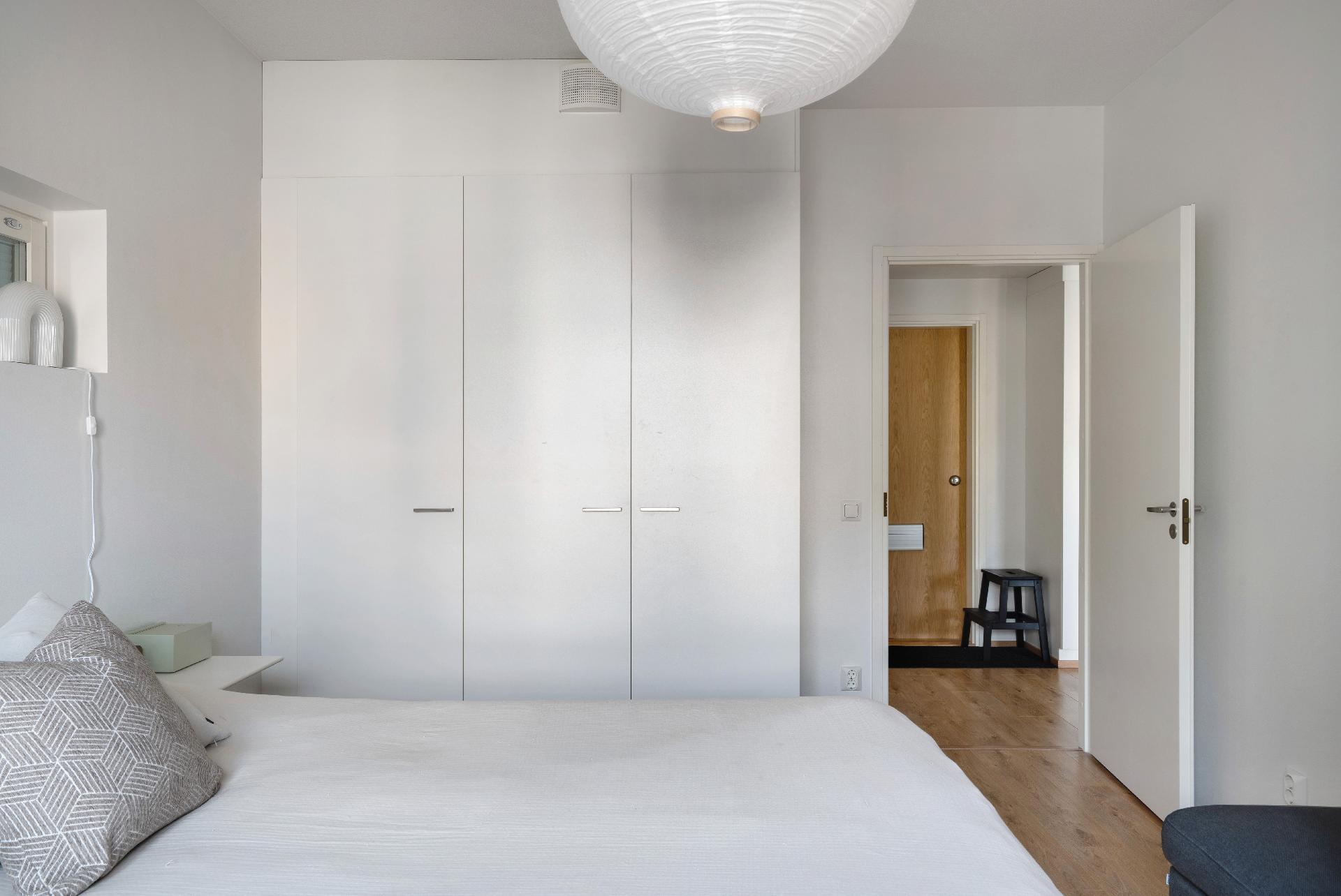 Ullanmäentie 10b, Kauniainen