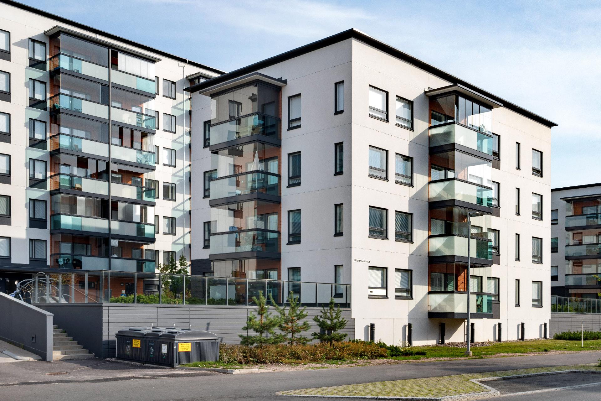 Ullanmäentie 10b, Kauniainen