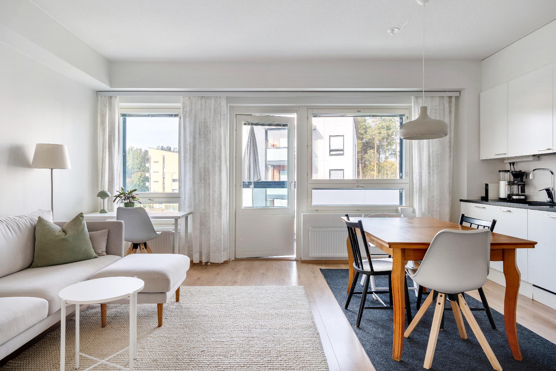 Ullanmäentie 10b, Kauniainen