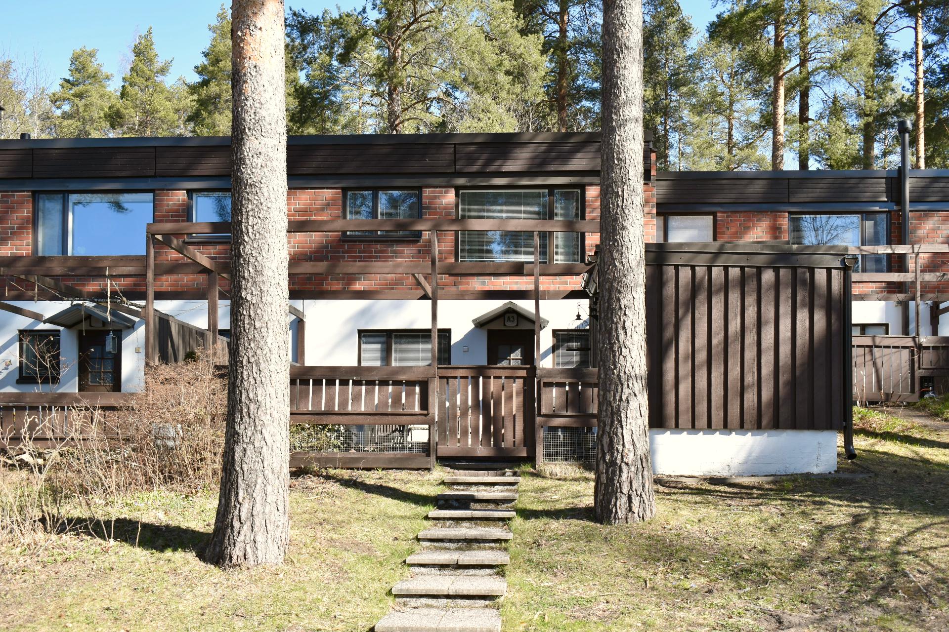 Karoliinantie 1, Karolineburg, Kajaani