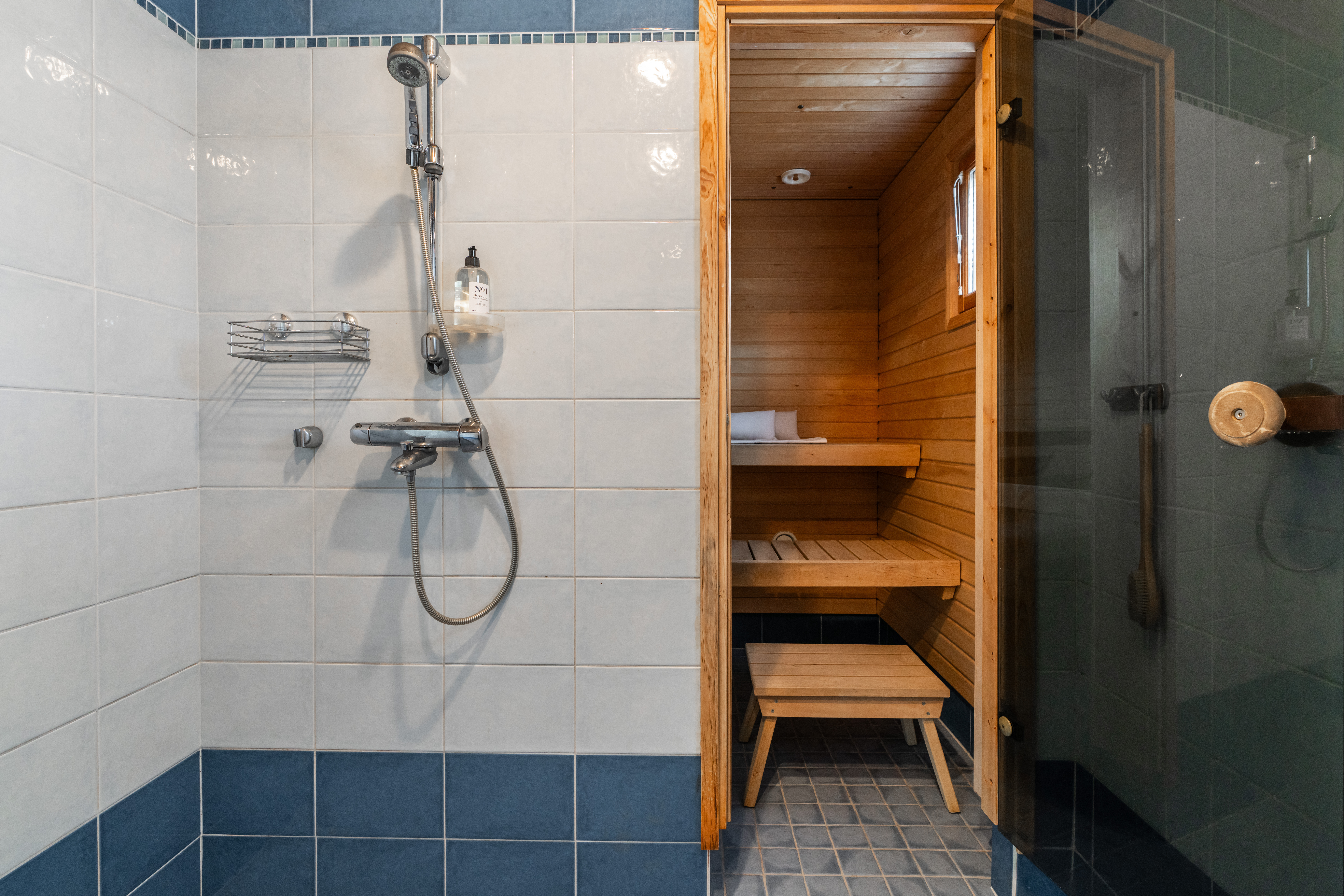 Korpirouskuntie 16, Kynsilehto, Oulu