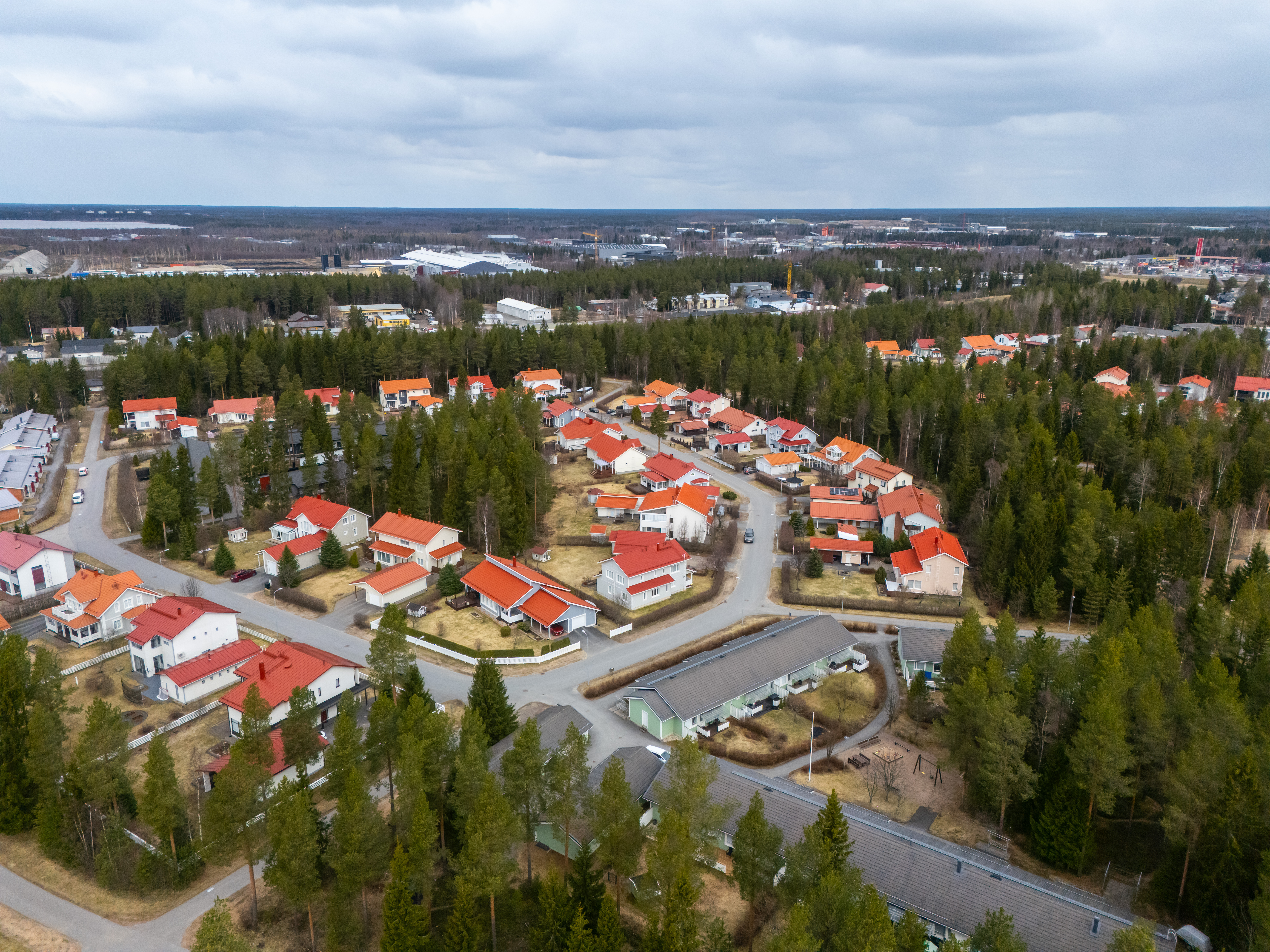 Korpirouskuntie 16, Kynsilehto, Oulu