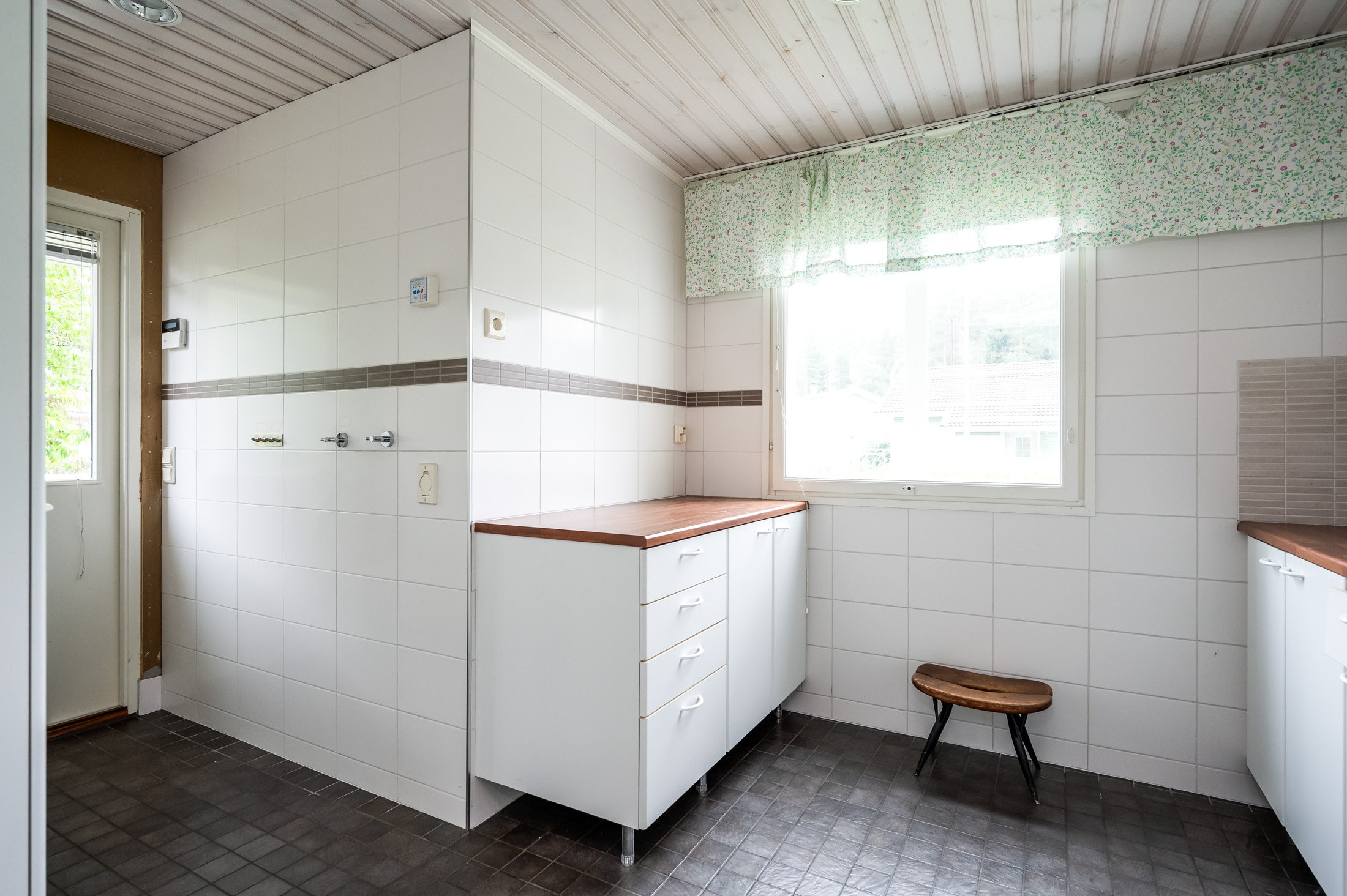 Korpirouskuntie 16, Kynsilehto, Oulu