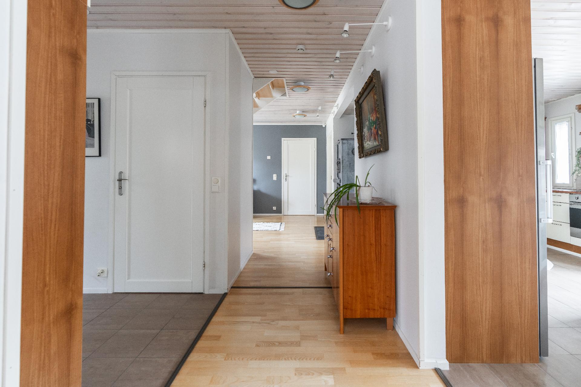 Korpirouskuntie 16, Kynsilehto, Oulu