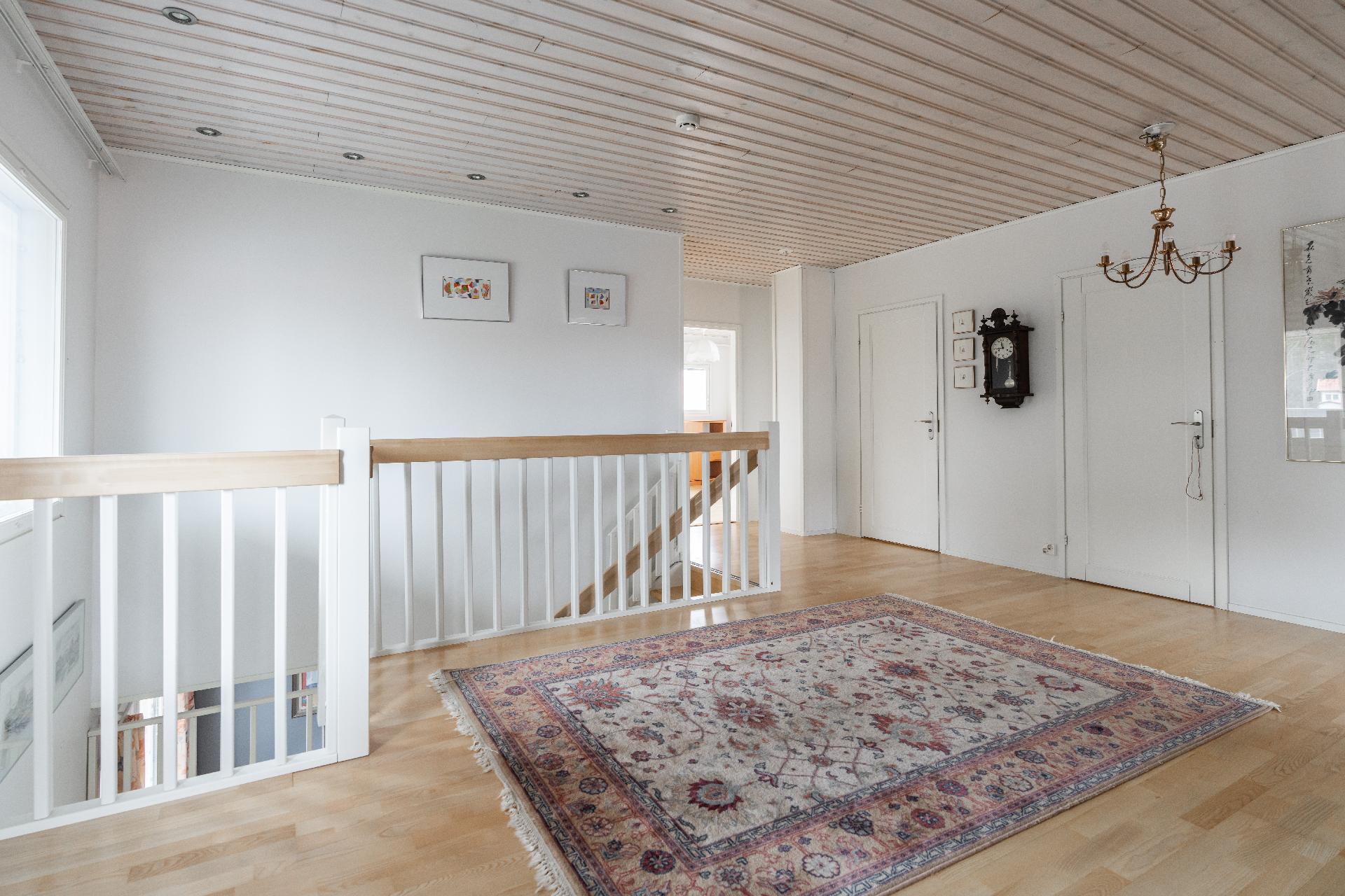 Korpirouskuntie 16, Kynsilehto, Oulu