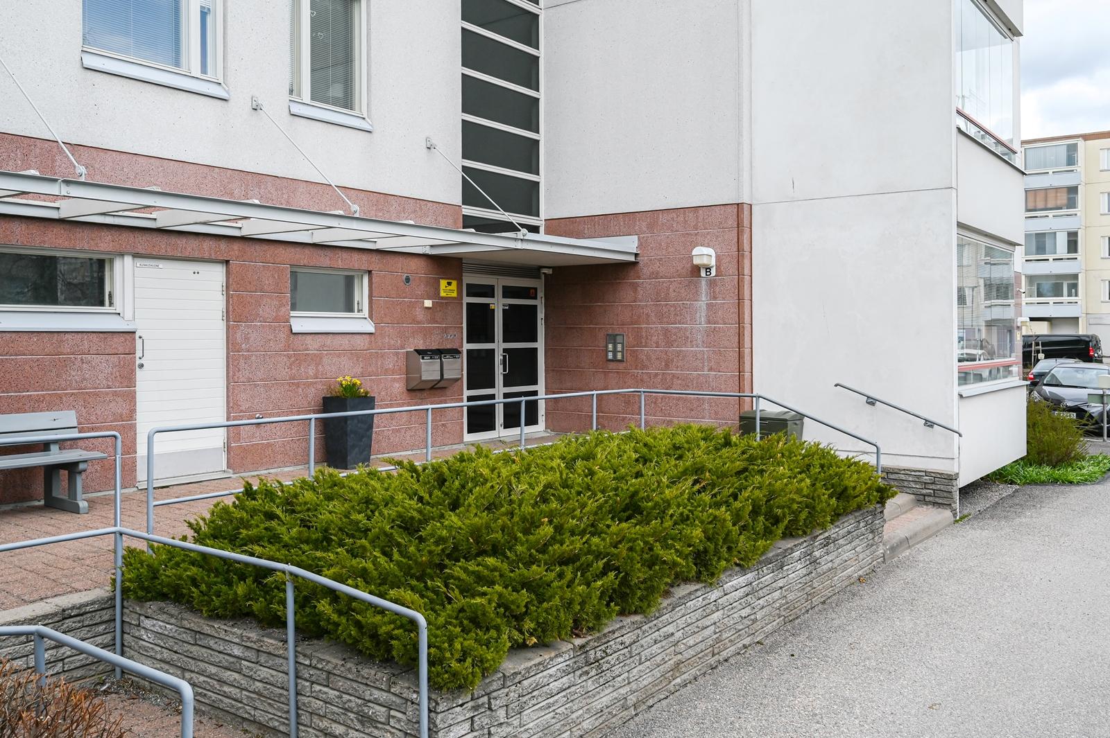 Tupalantie 12, Keskusta, Järvenpää
