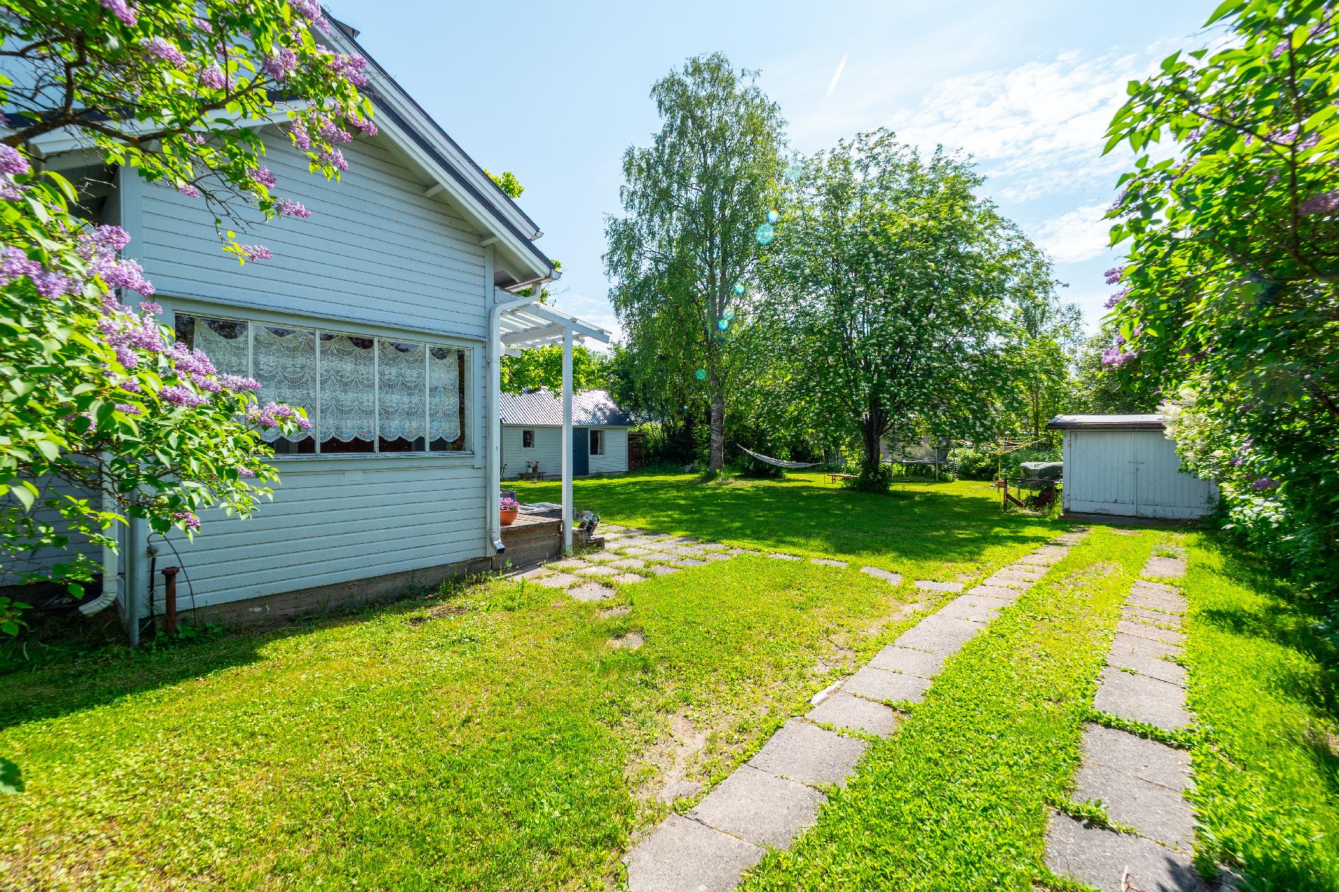 Sirppitie 14, Välivainio, Oulu