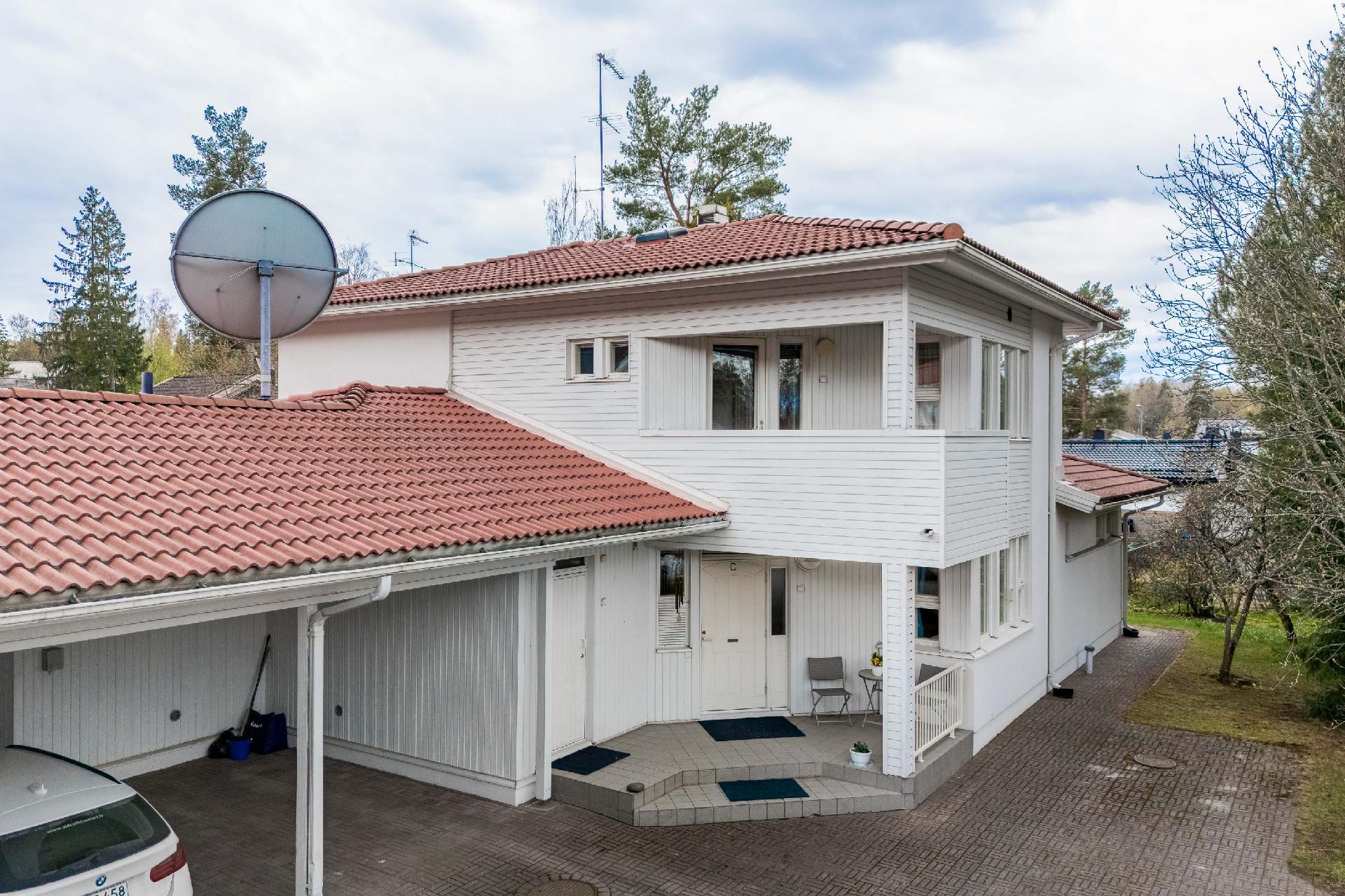Pitkämäentie 56, Paloheinä, Helsinki