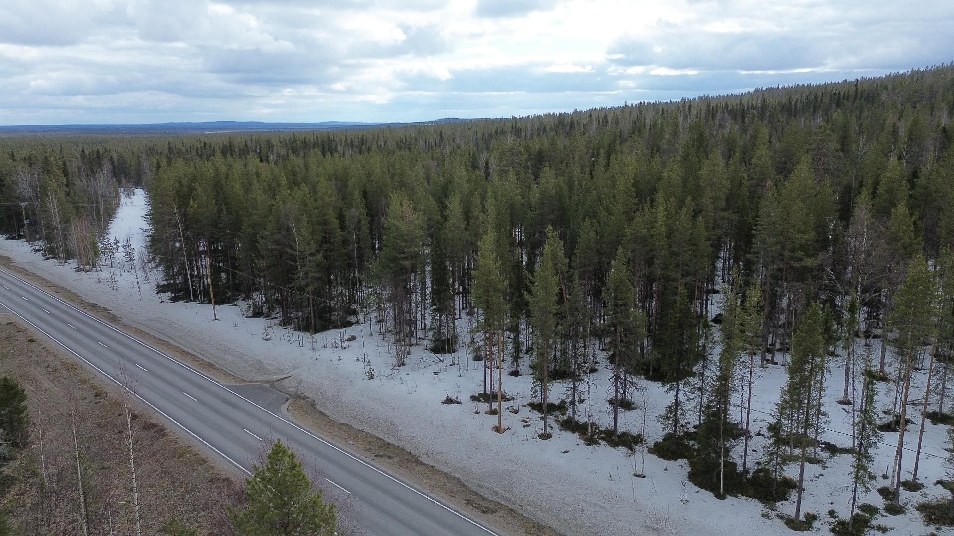 Aakenuksentie 400, Kittilä