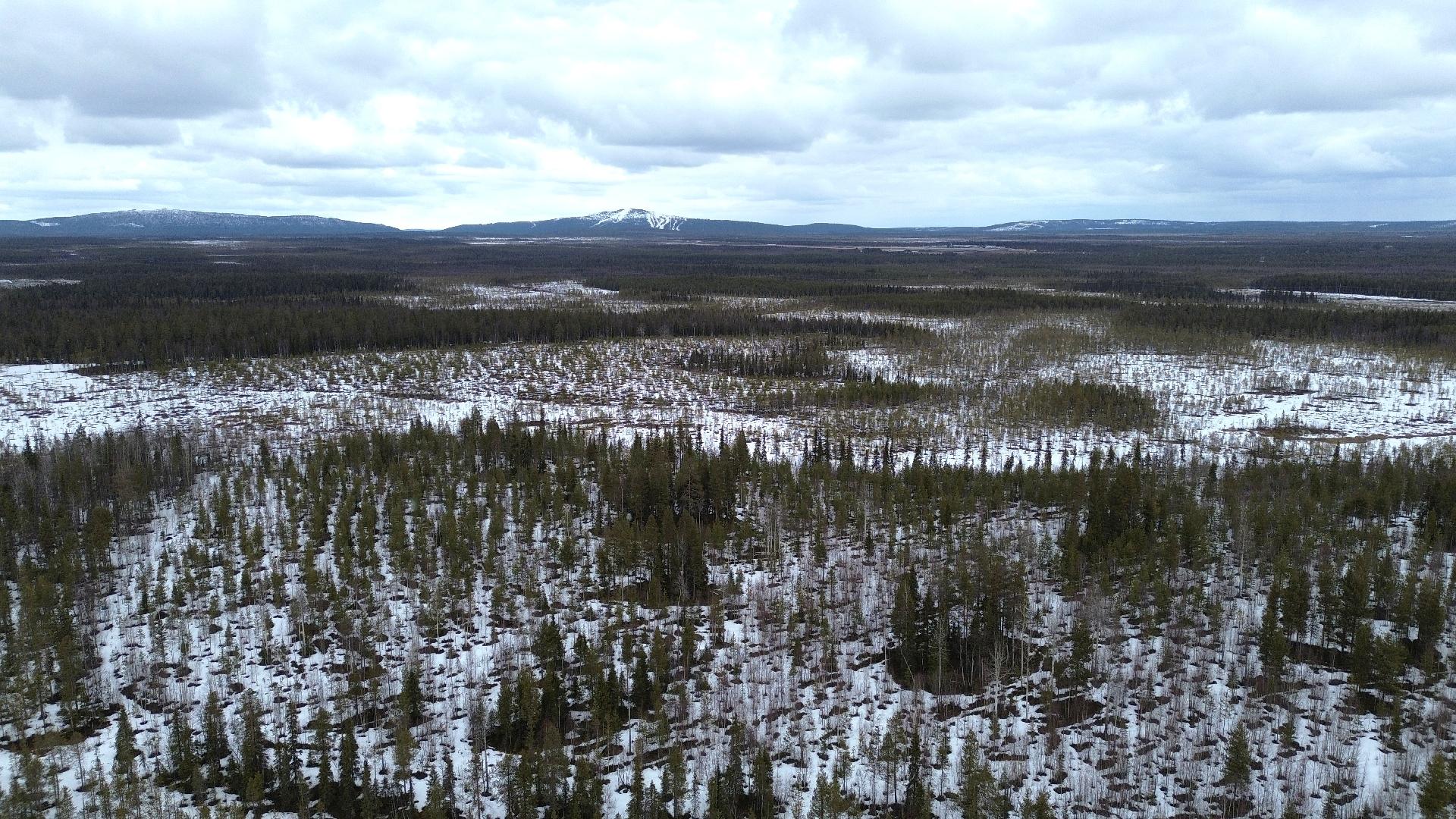 Aakenuksentie 400, Kittilä