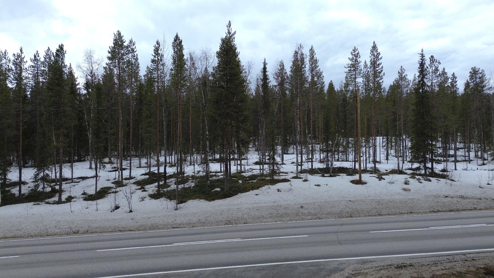 Aakenuksentie 400, Kittilä