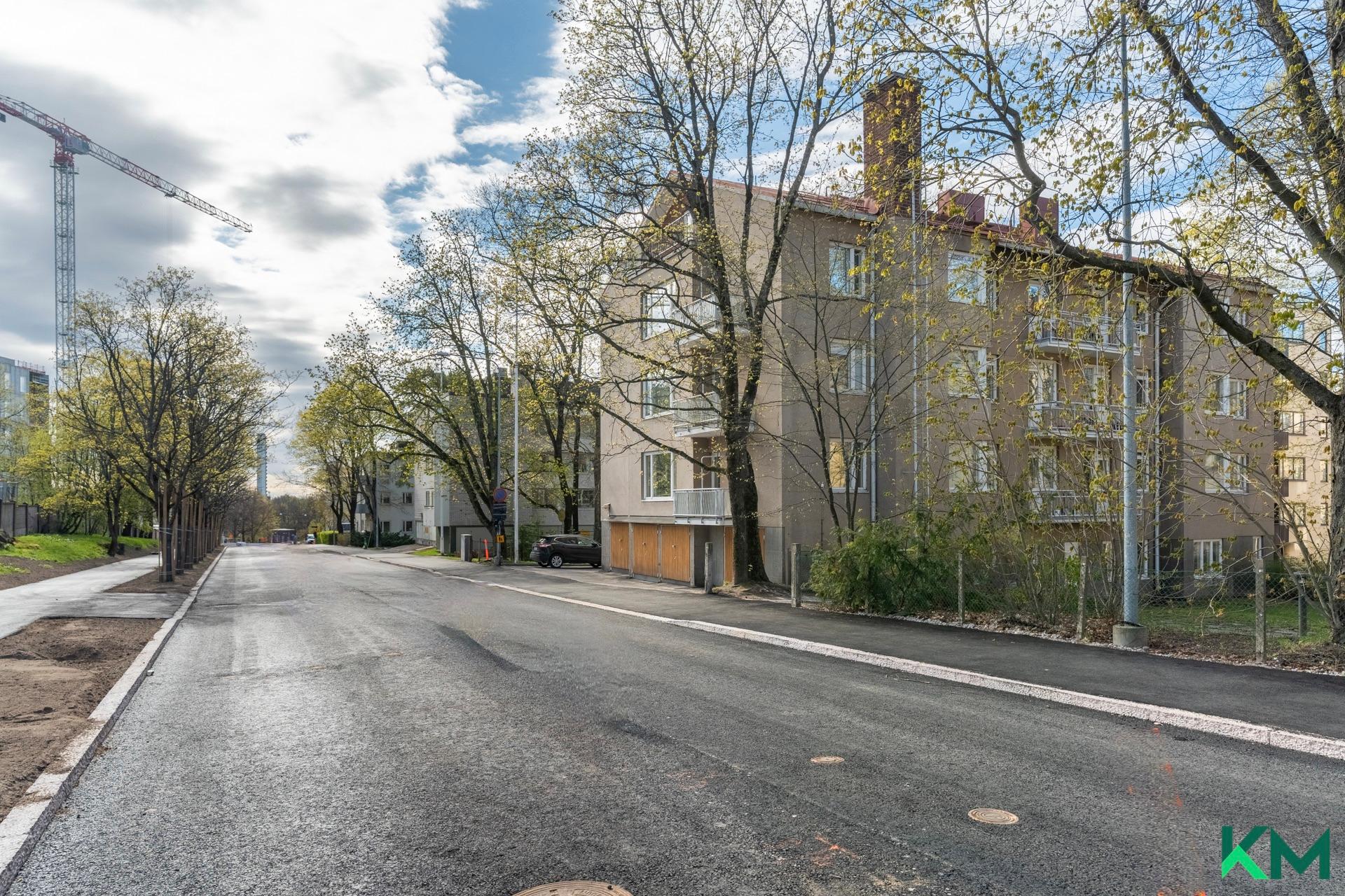 Urheilukatu 52, Taka-Töölö, Helsinki