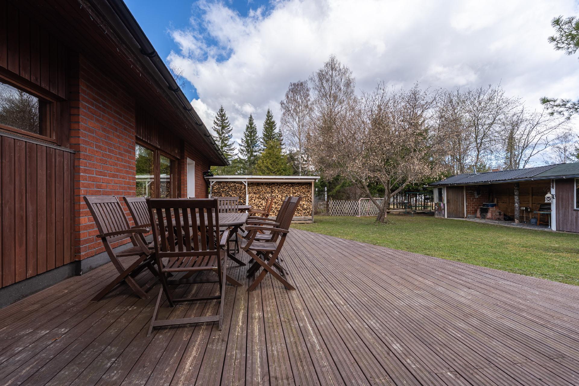 Koulutie 21, Rautalampi