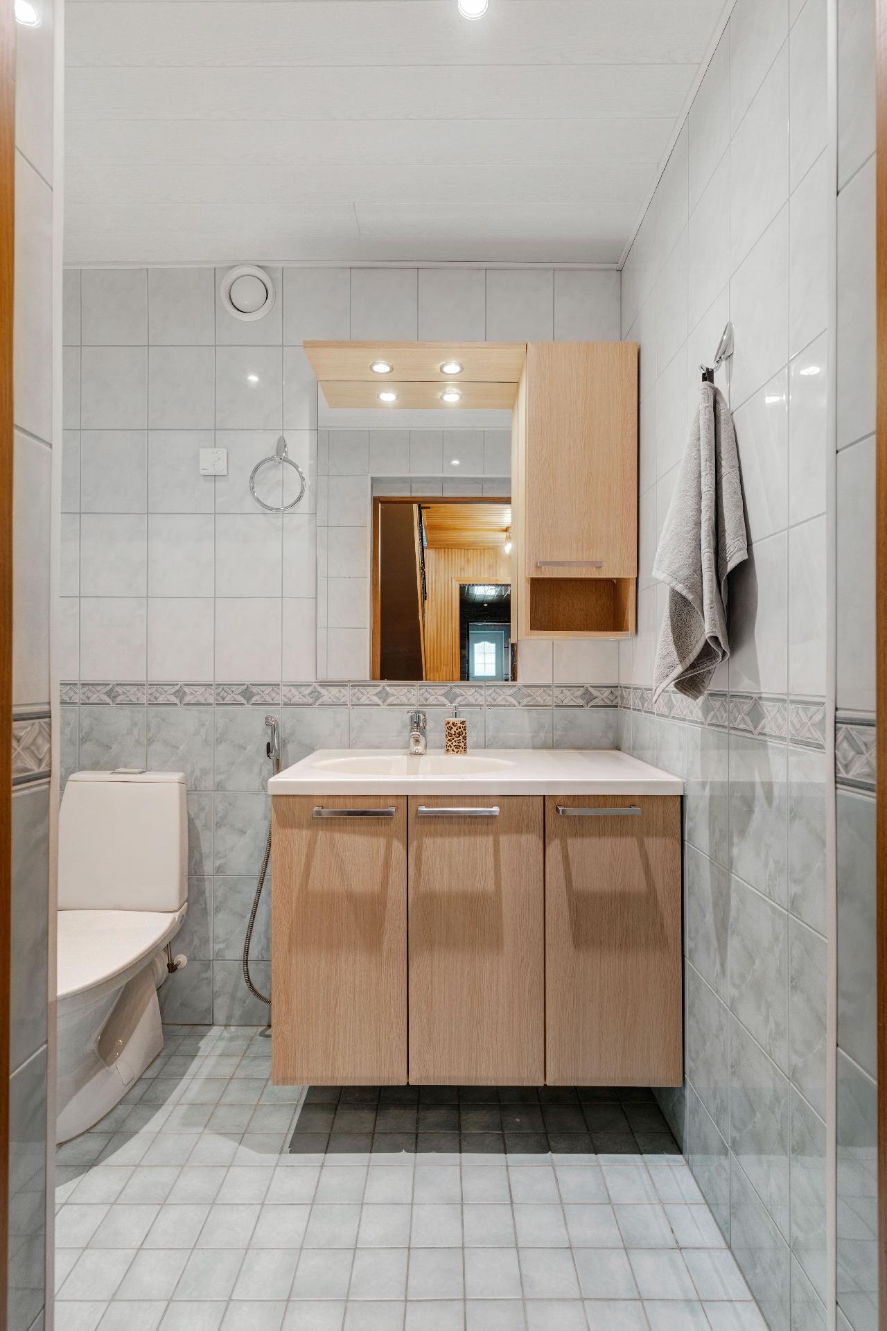 Kirjokalliontie 9, Maununneva, Helsinki