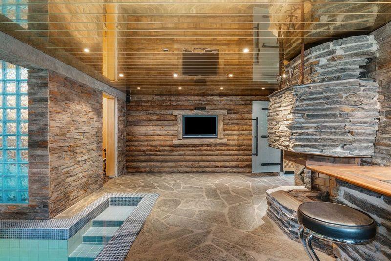 Kirjokalliontie 9, Maununneva, Helsinki