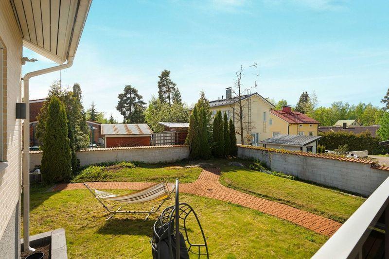 Kirjokalliontie 9, Maununneva, Helsinki