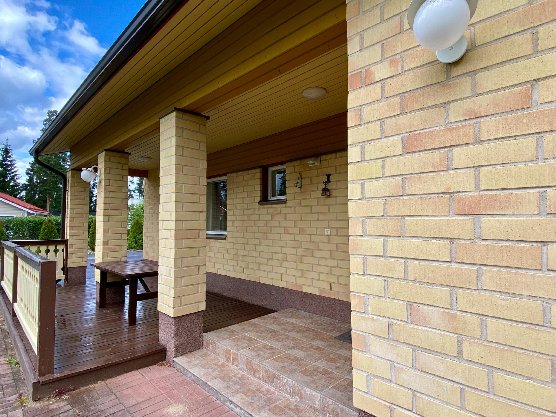 Opaalikatu 7, Kultavuori, Seinäjoki