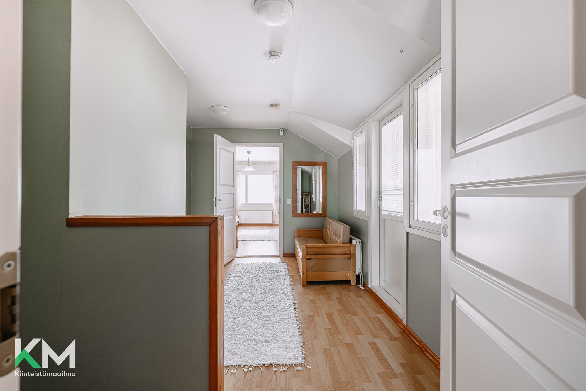 Opaalikatu 7, Kultavuori, Seinäjoki