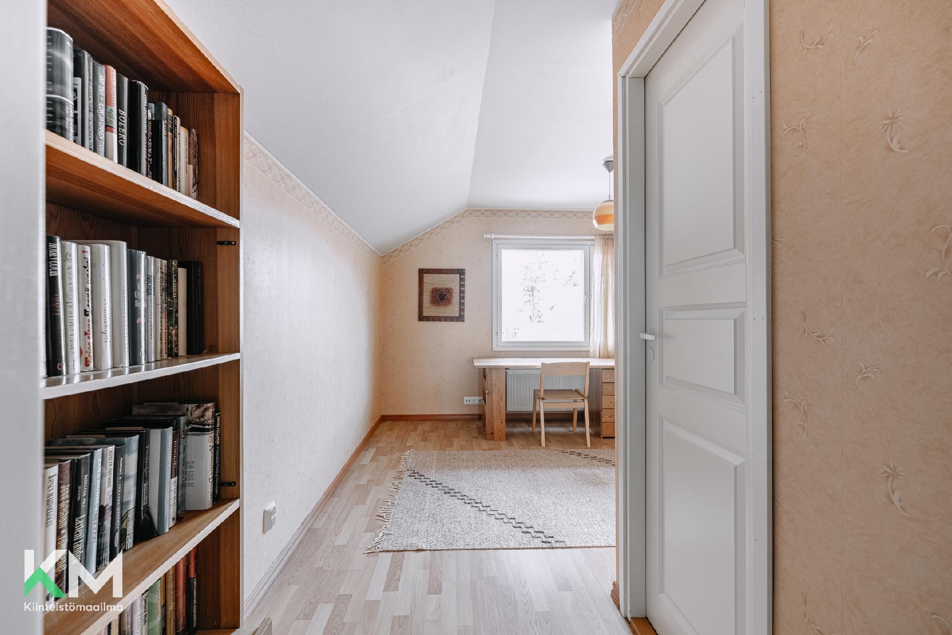 Opaalikatu 7, Kultavuori, Seinäjoki