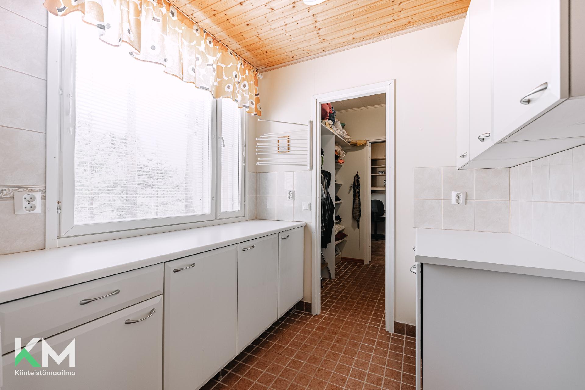 Opaalikatu 7, Kultavuori, Seinäjoki