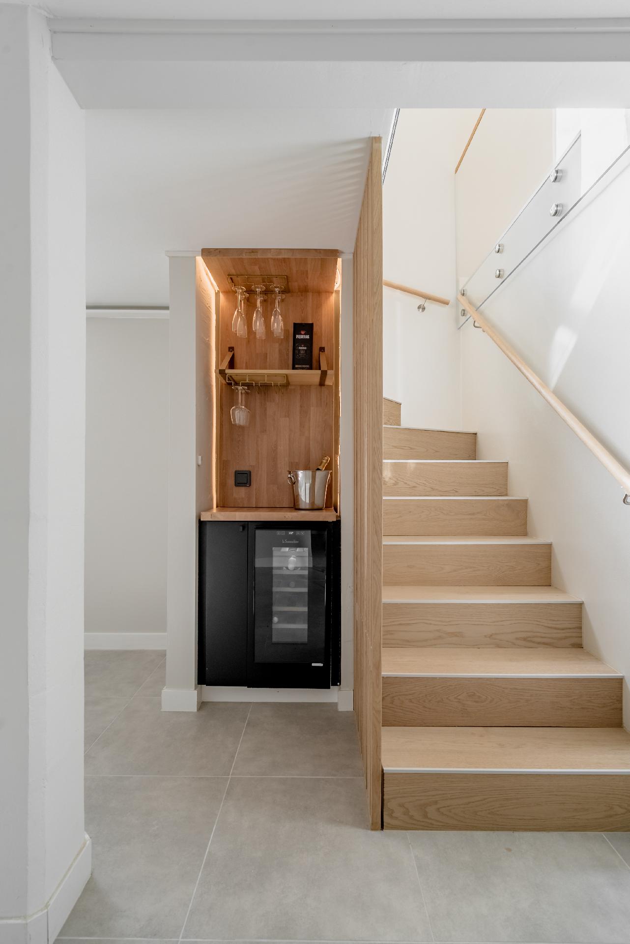 Alemman kerroksen tiloja