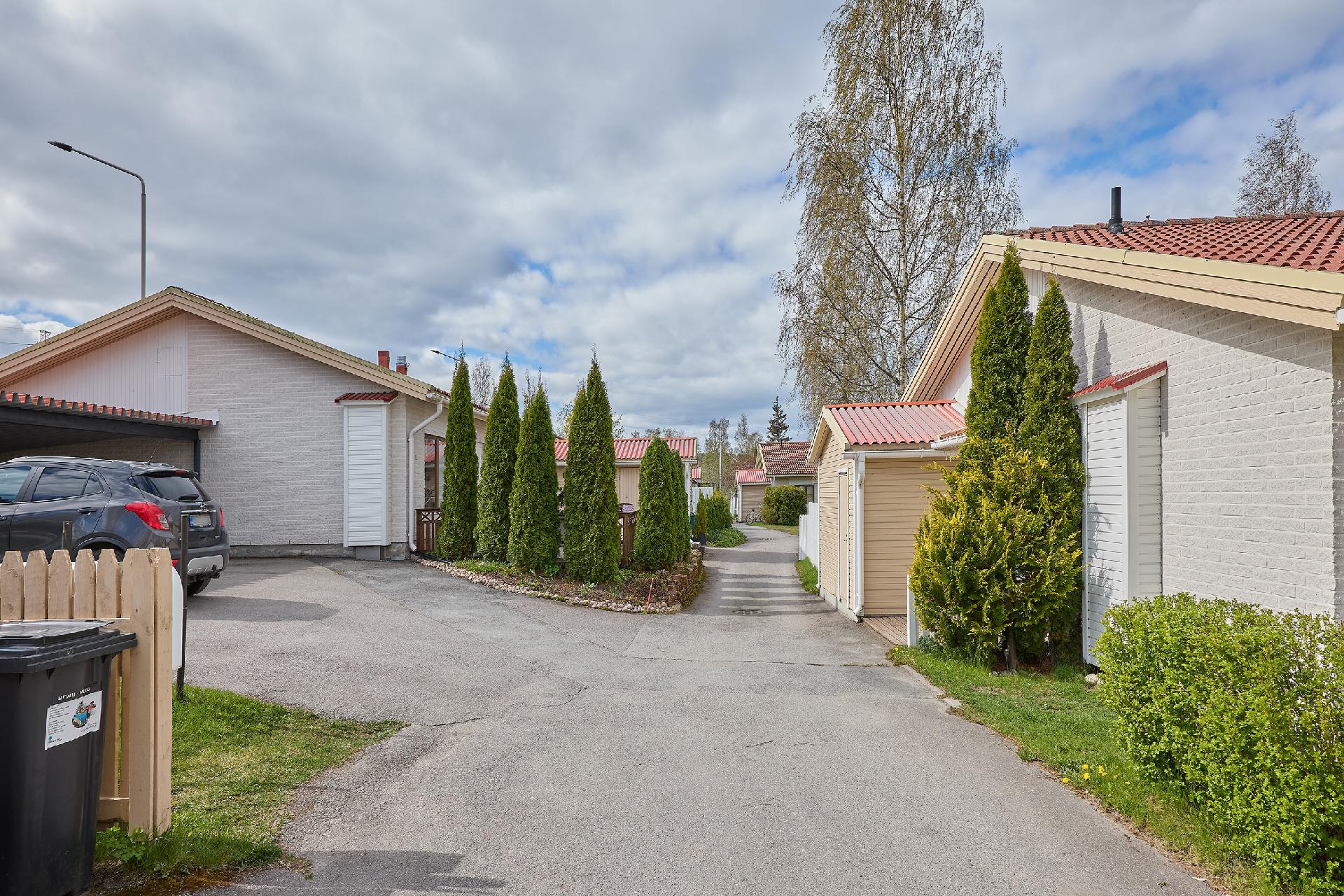 Linderinkatu 6, Moisio, Lohja