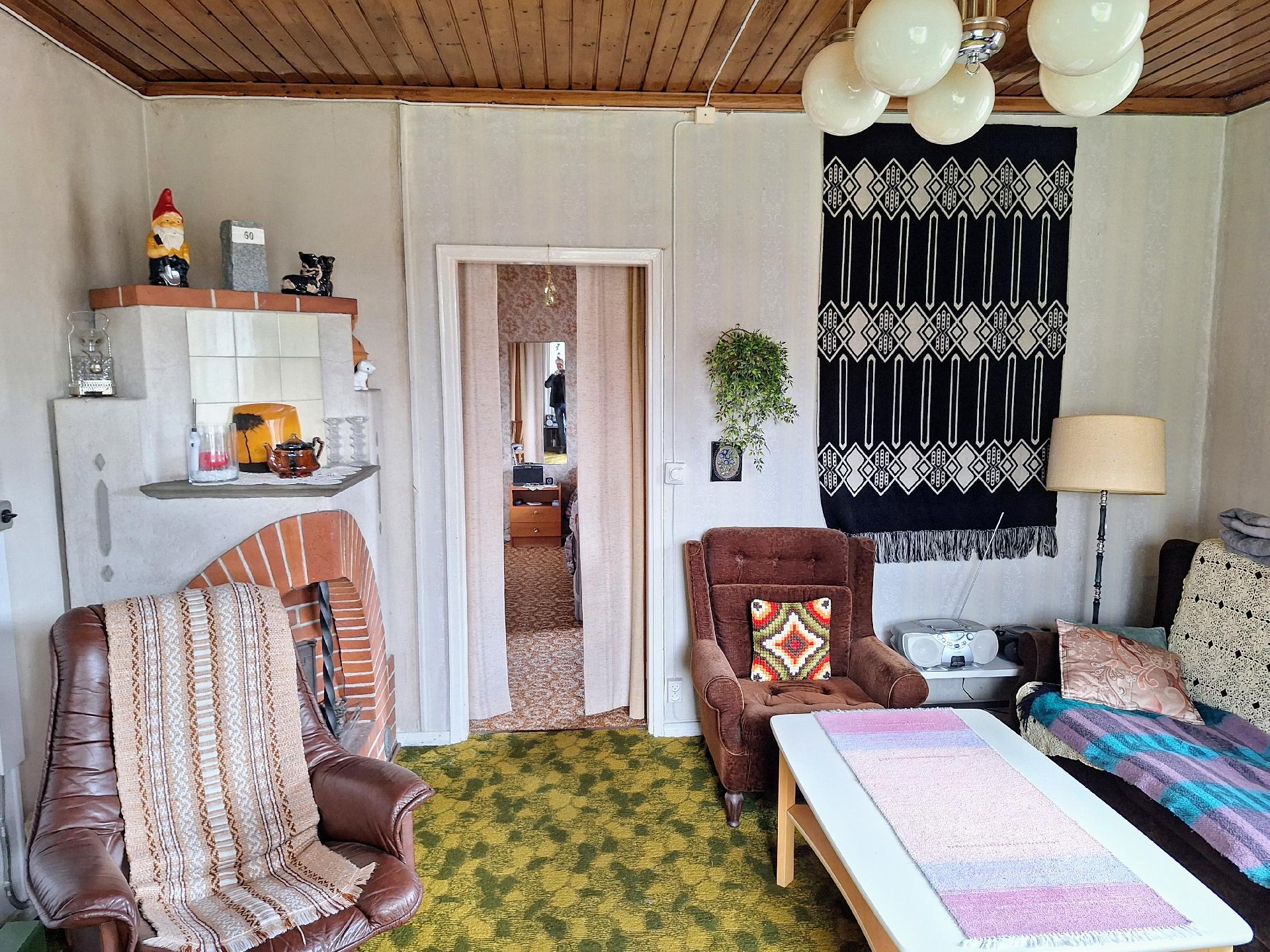 Seisakkeentie 46, Nostava, Hollola