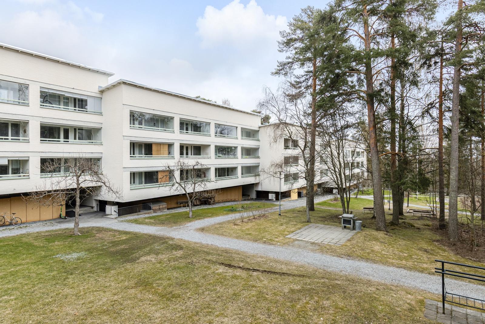 Hiihtäjäntie 15, Puijonlaakso, Kuopio