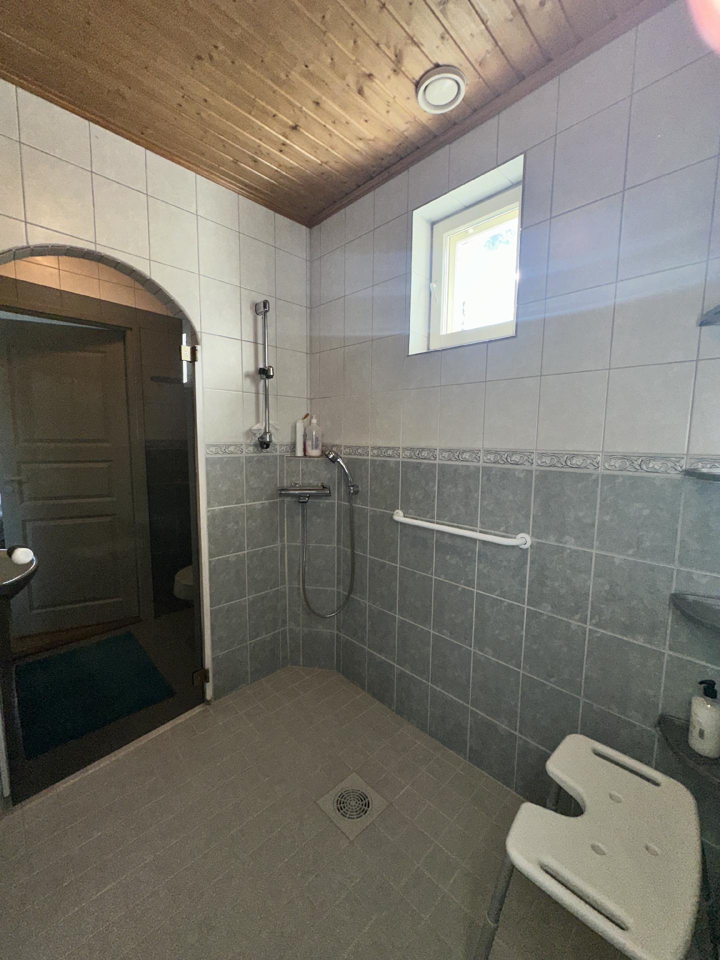 Heinävedentie 2913, Soinilansalmi, Leppävirta