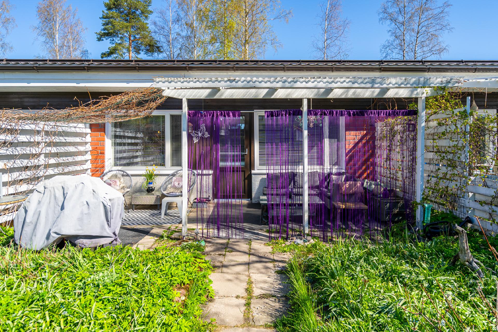 Sireenitie 10, Parola, Hattula