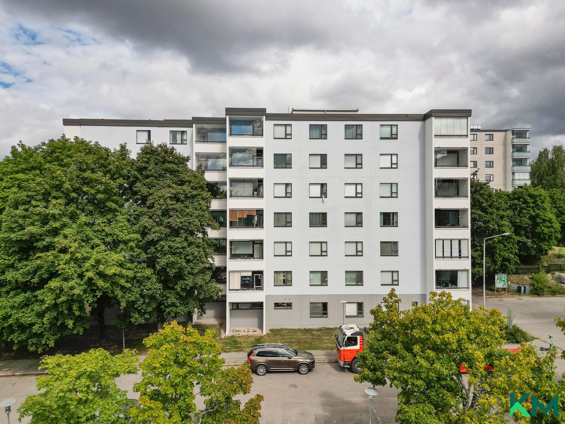 Everstinkuja 4, Perkkaa, Espoo